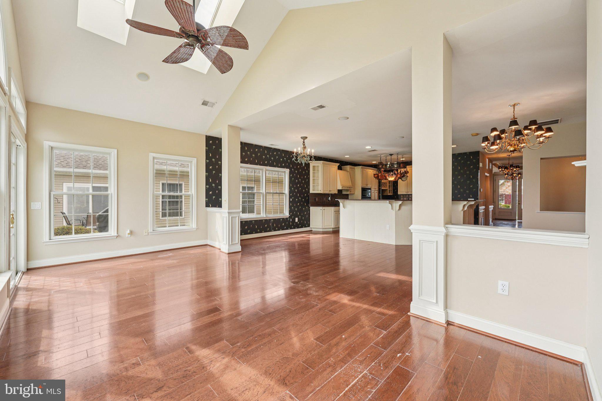 GLENMOOR - Residential