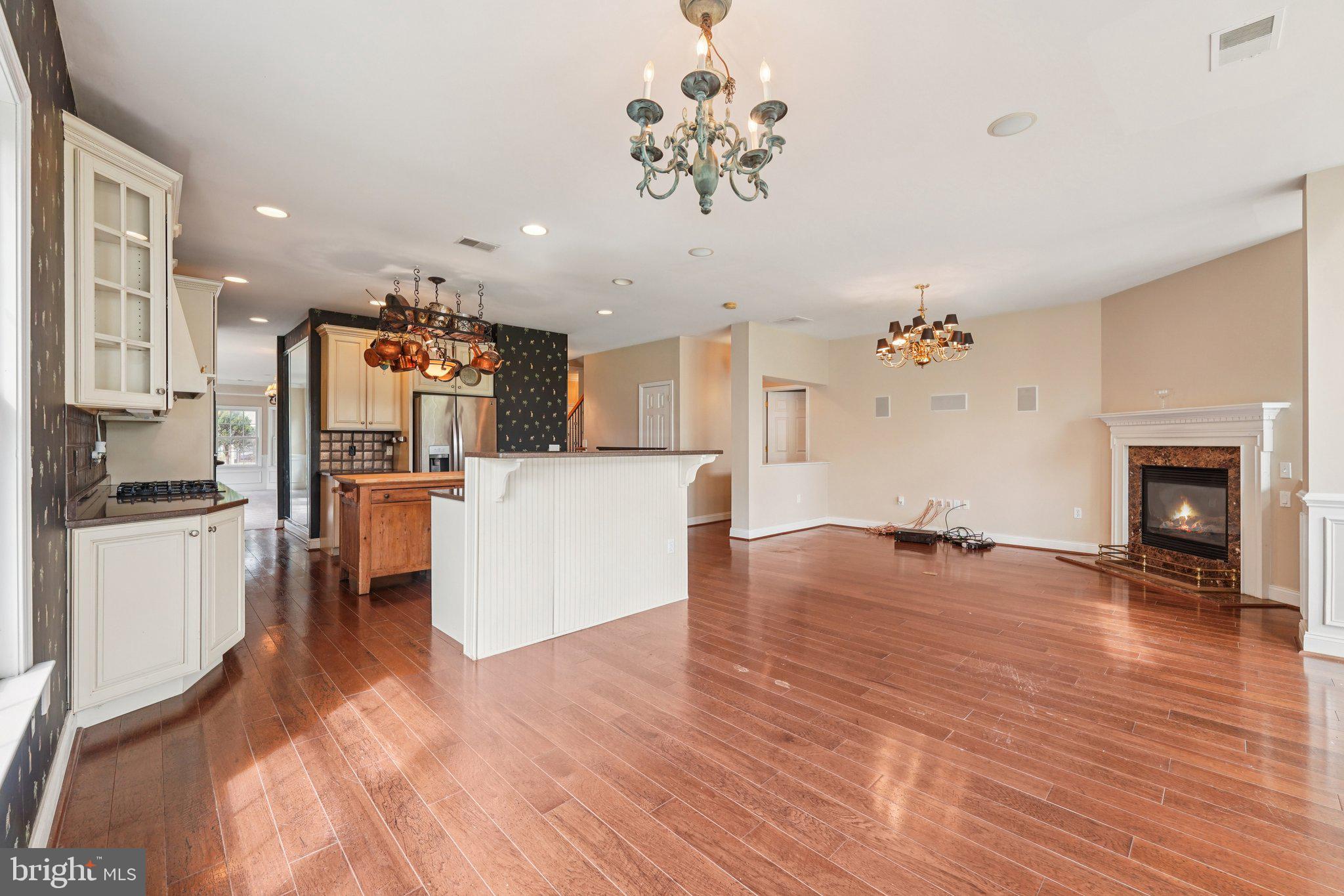 GLENMOOR - Residential