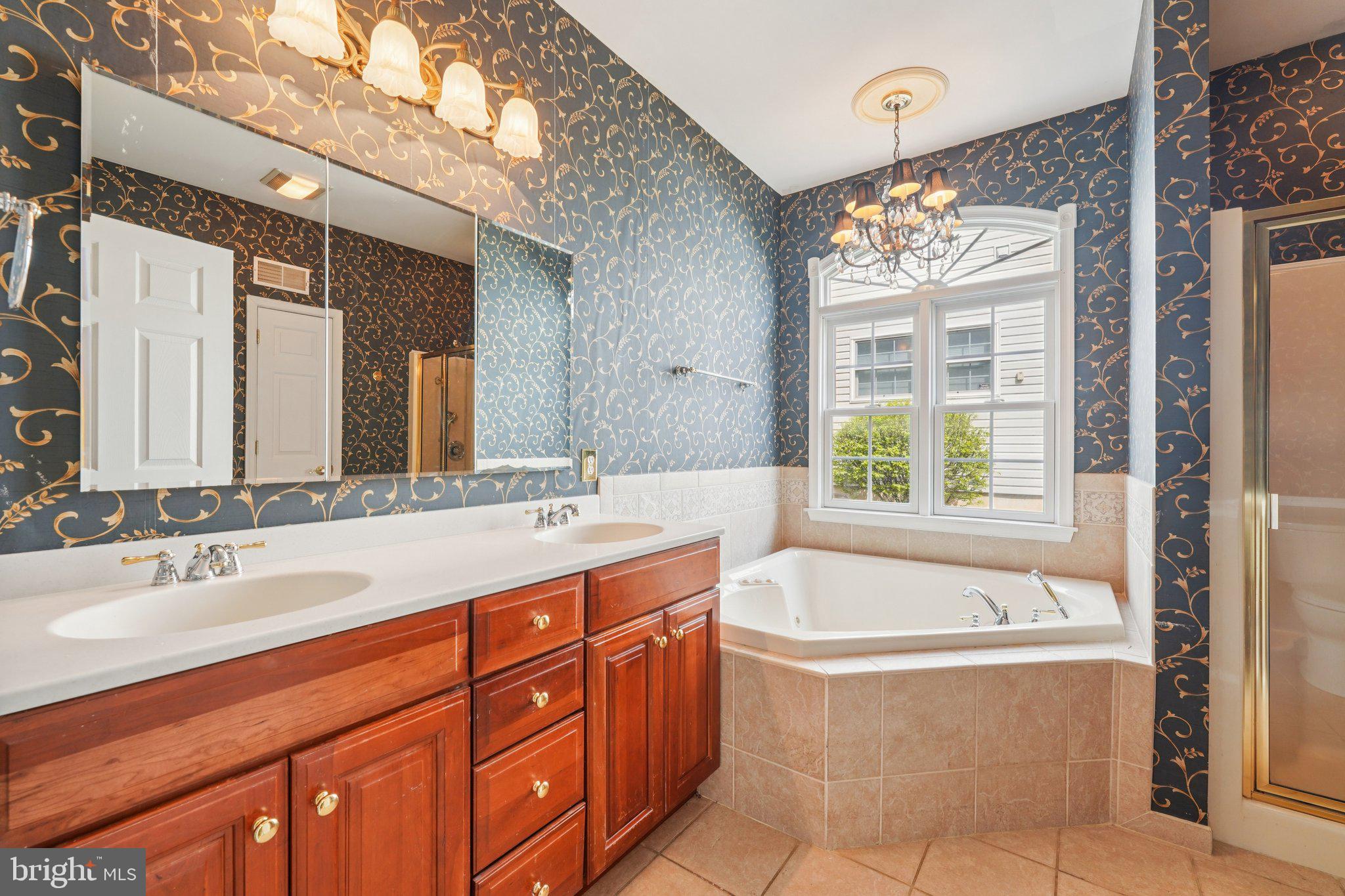 GLENMOOR - Residential