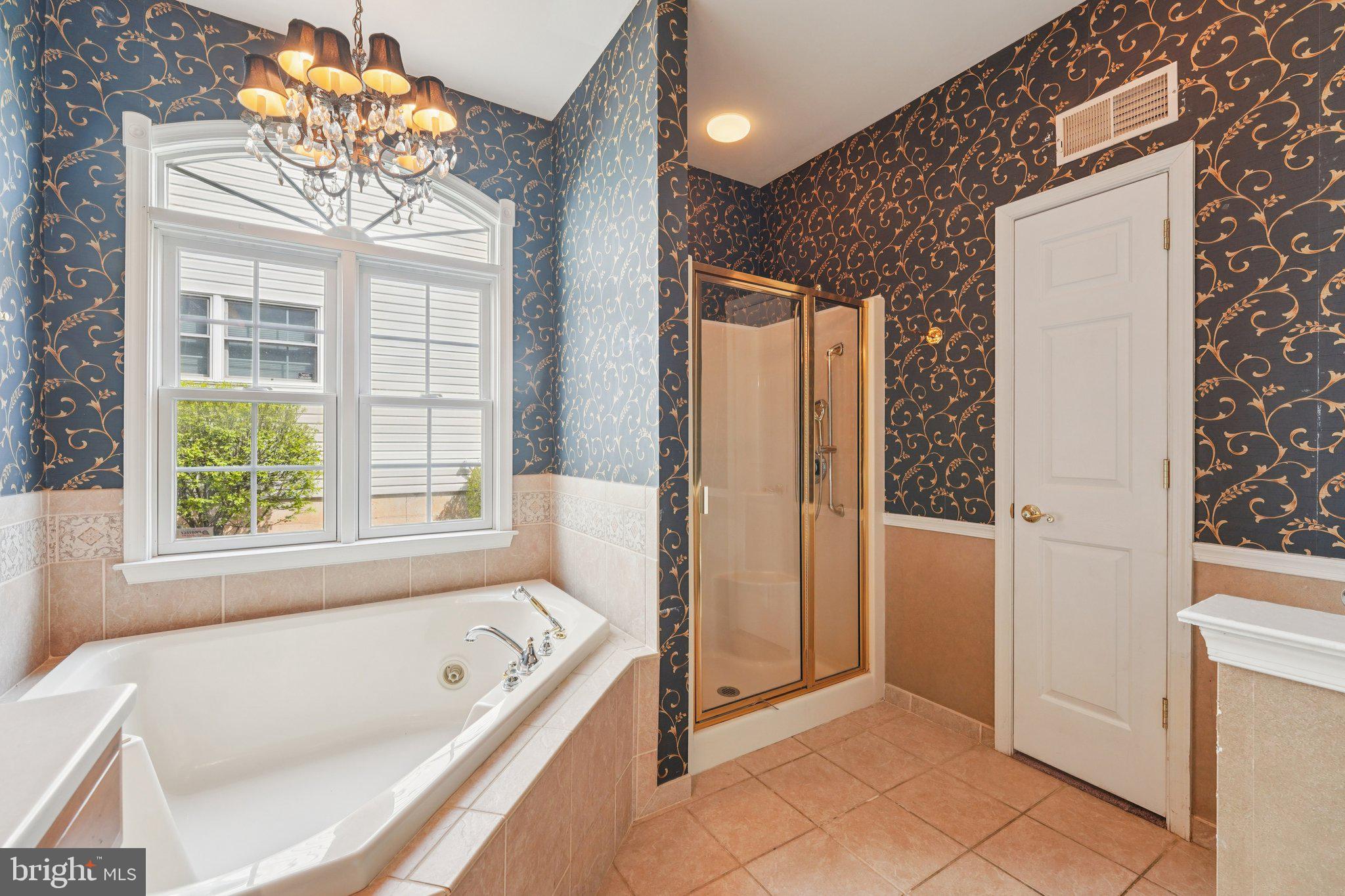 GLENMOOR - Residential