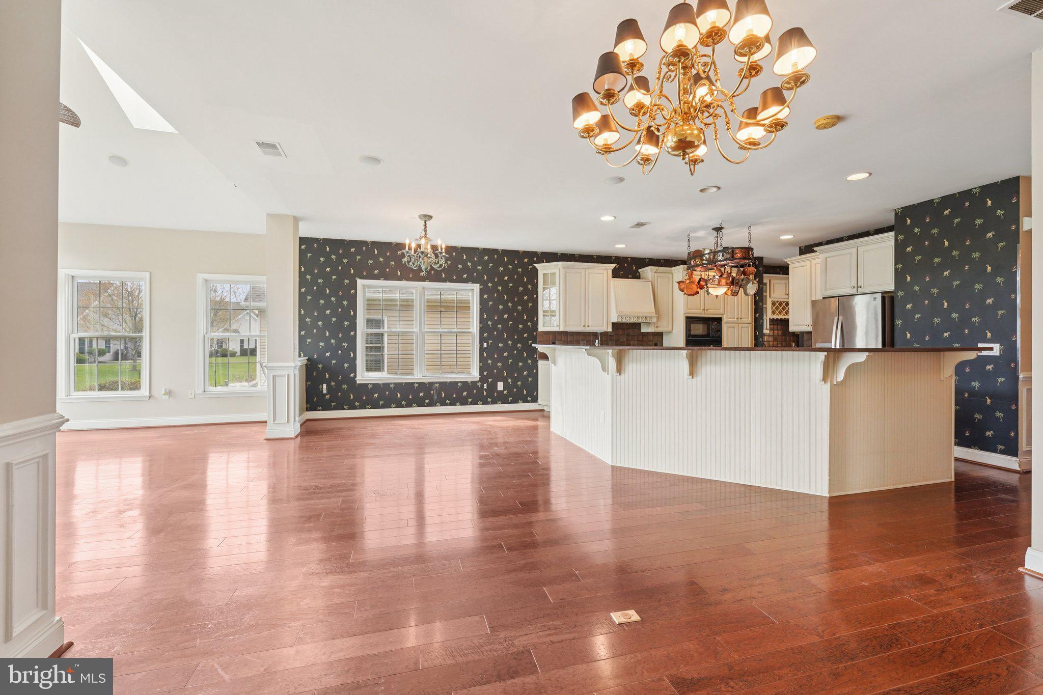 GLENMOOR - Residential