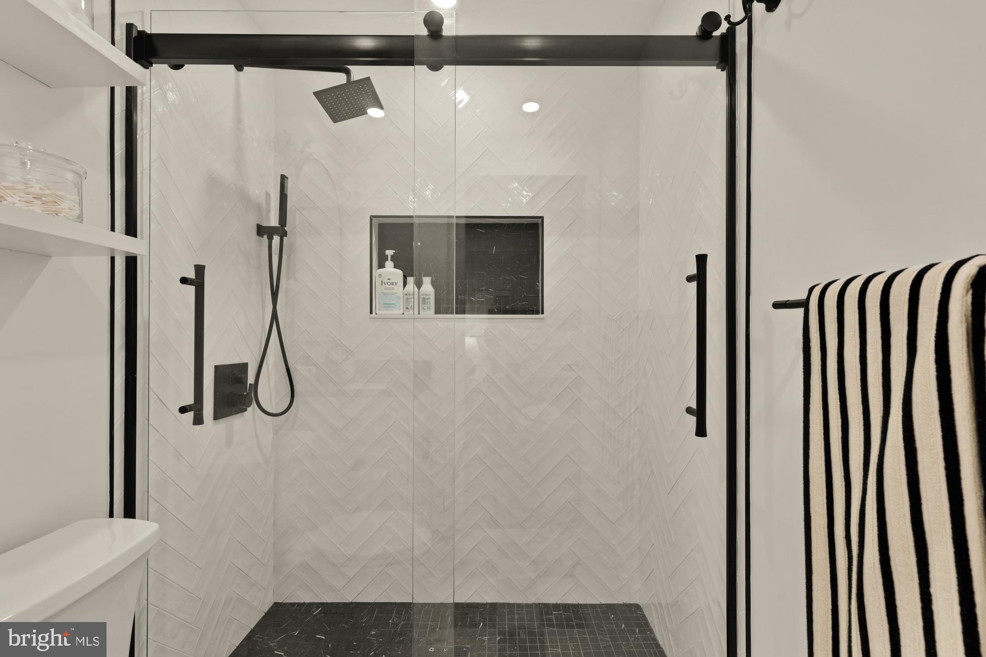 CHERRYWOOD - Residential