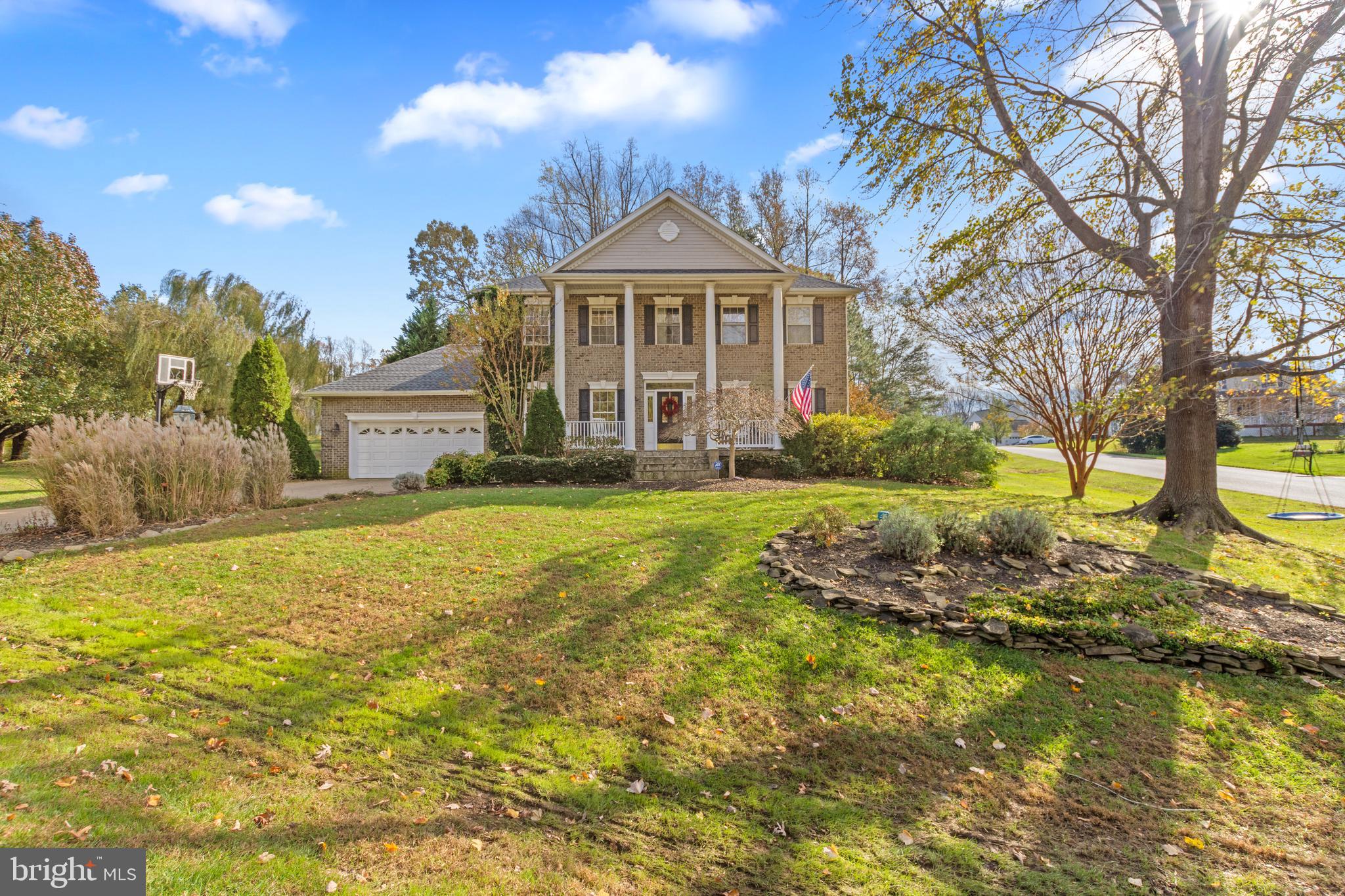 COVE POINT WOODS - Residential