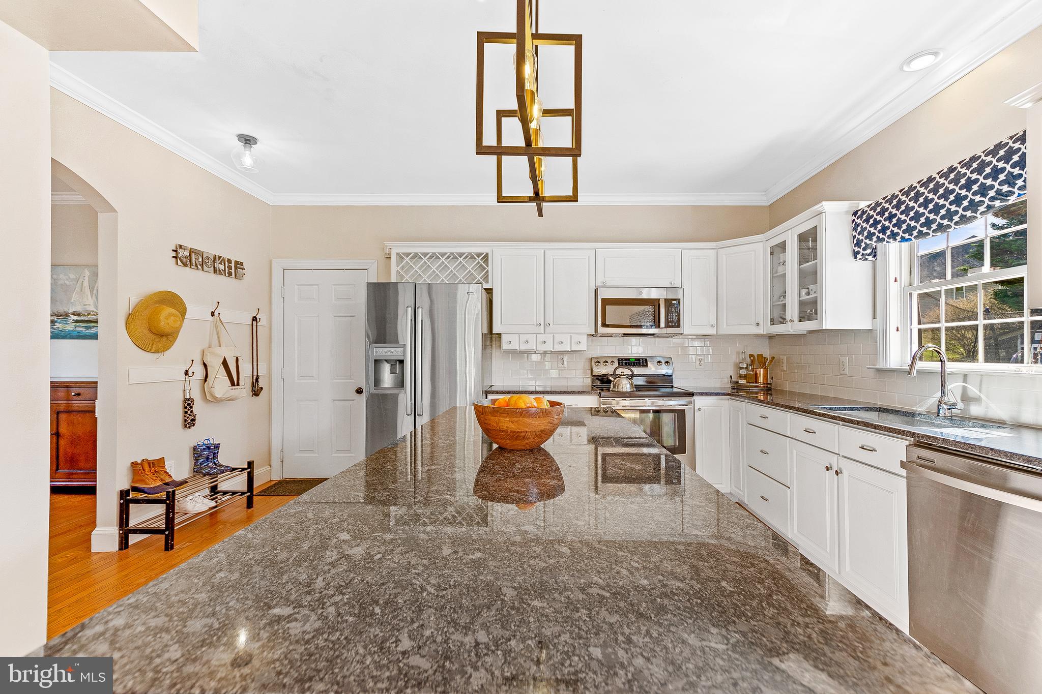 COVE POINT WOODS - Residential