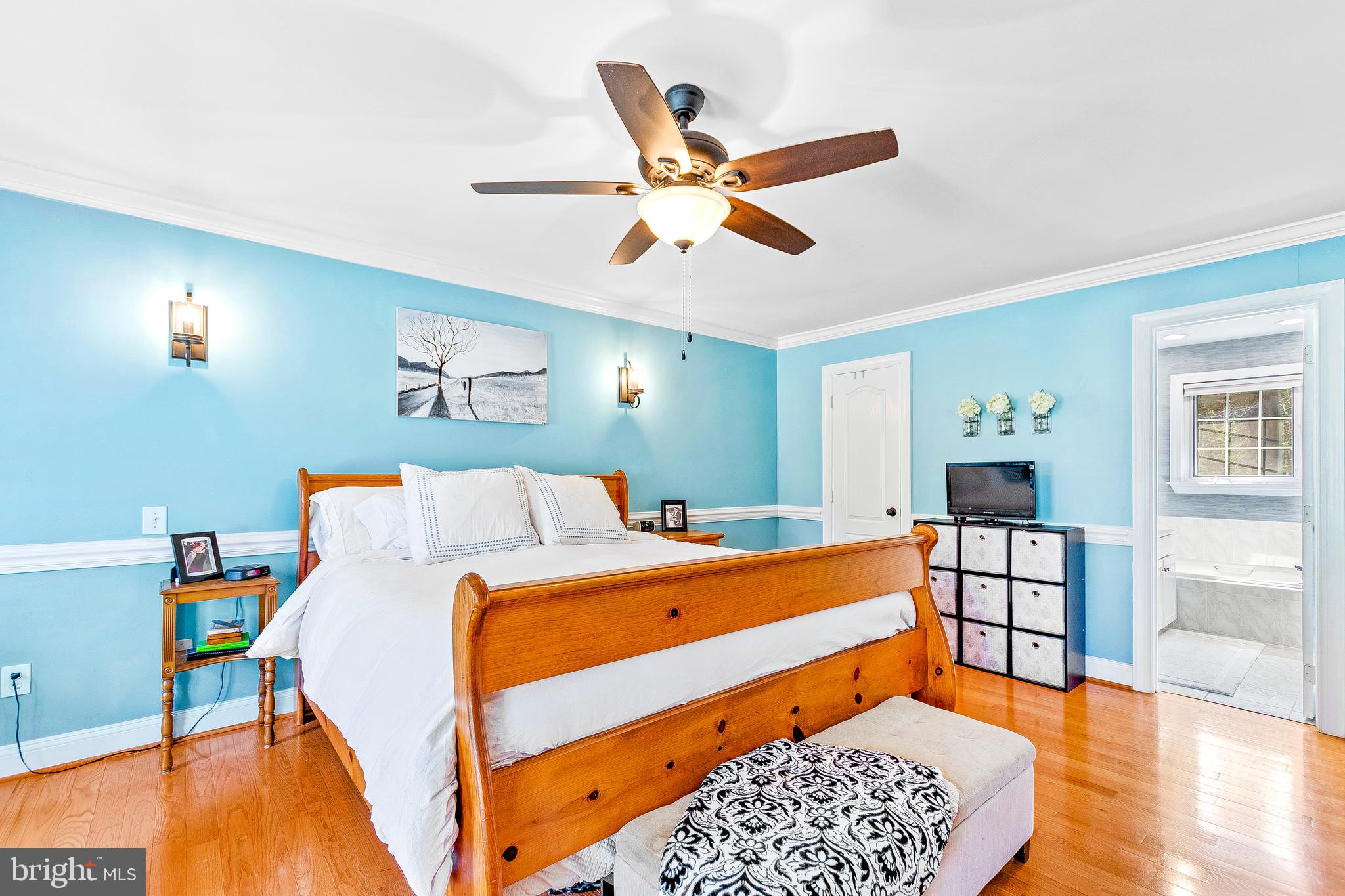 COVE POINT WOODS - Residential