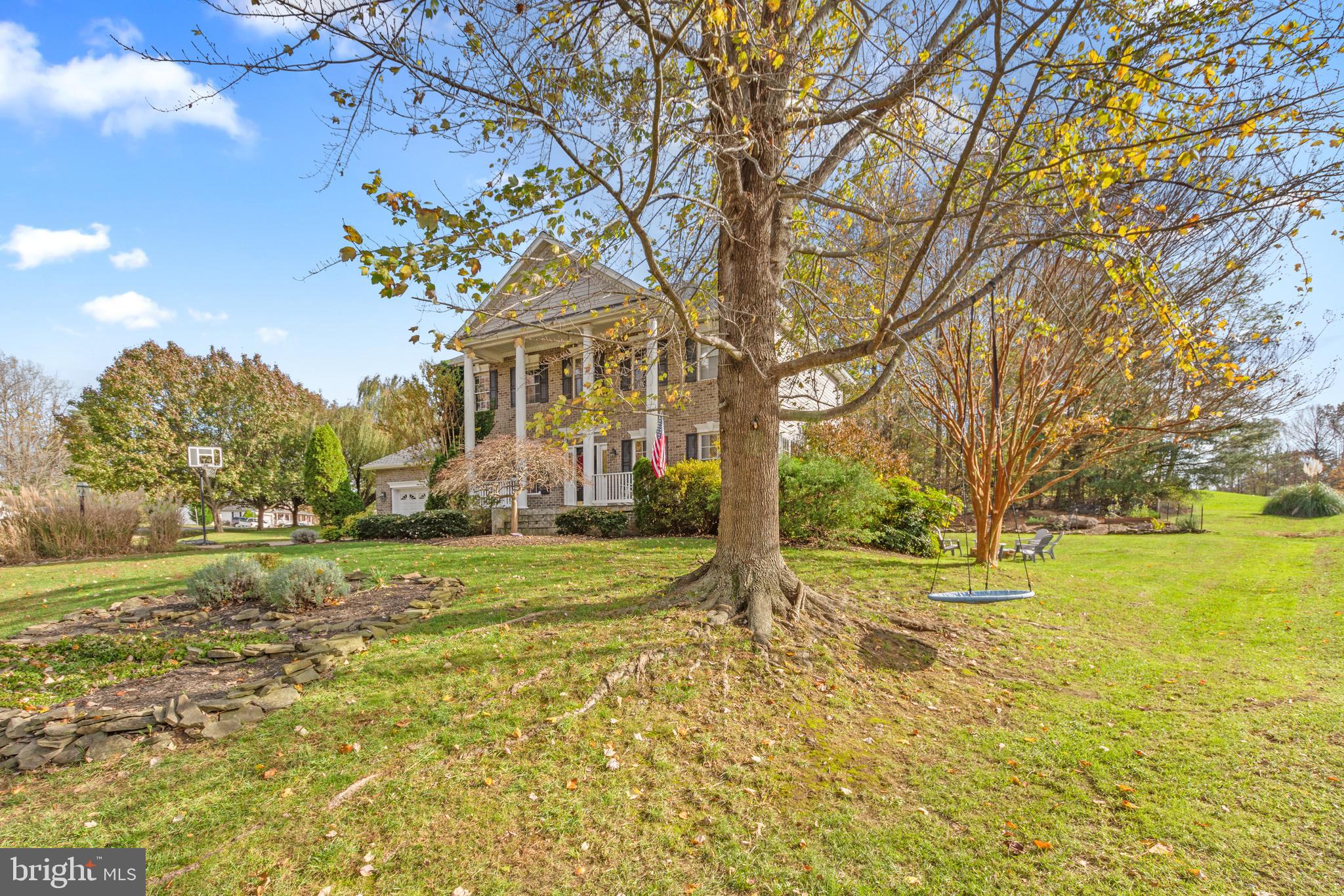 COVE POINT WOODS - Residential