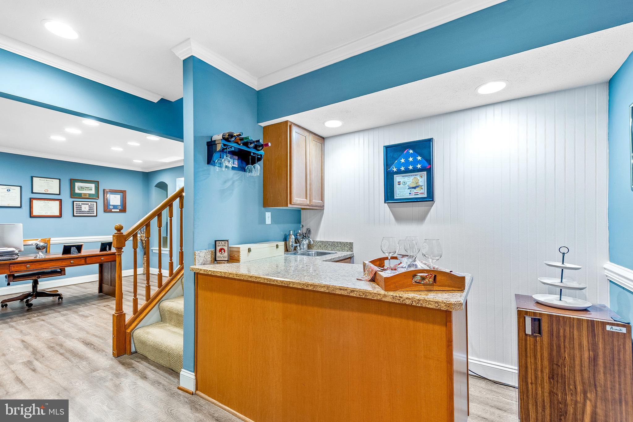 COVE POINT WOODS - Residential