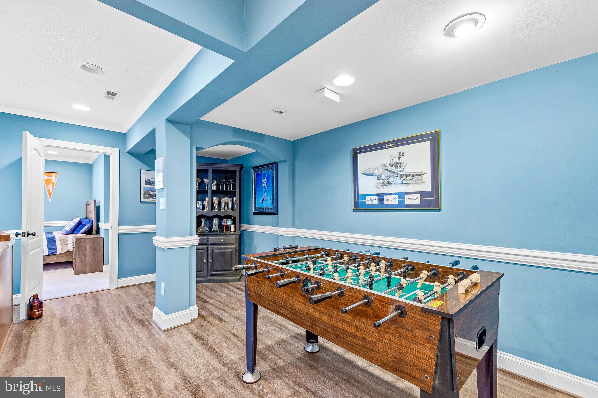 COVE POINT WOODS - Residential