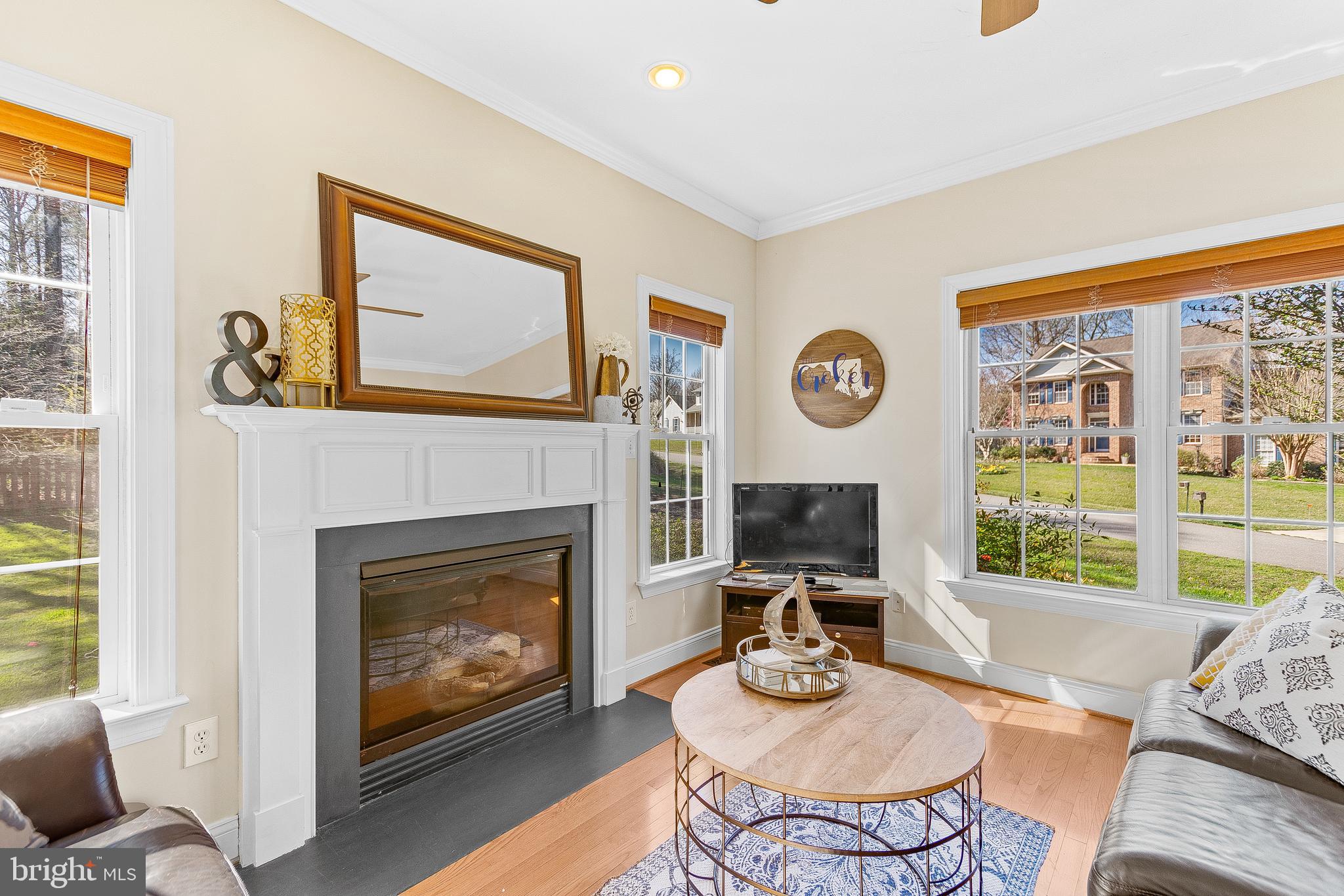 COVE POINT WOODS - Residential