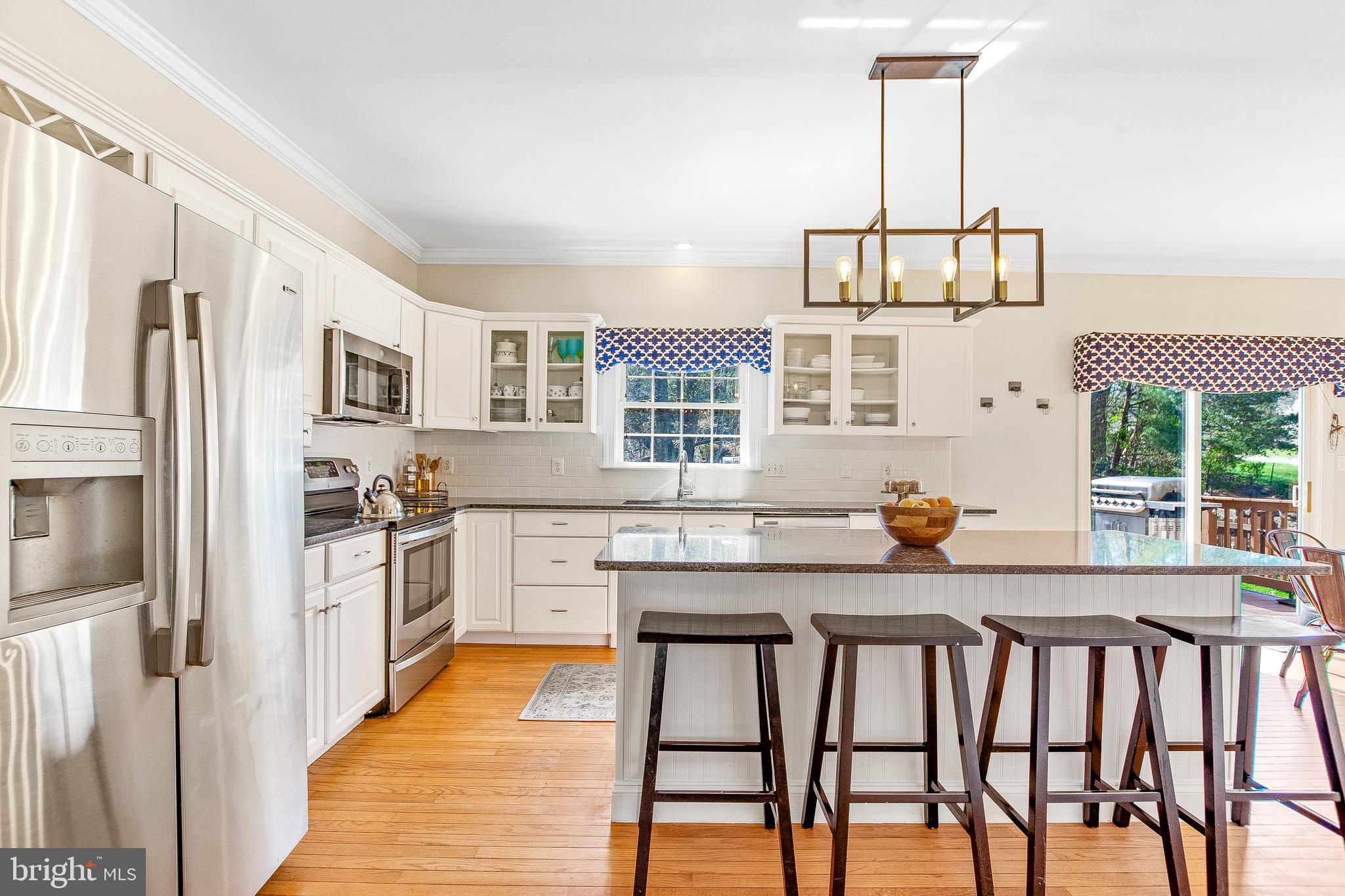 COVE POINT WOODS - Residential