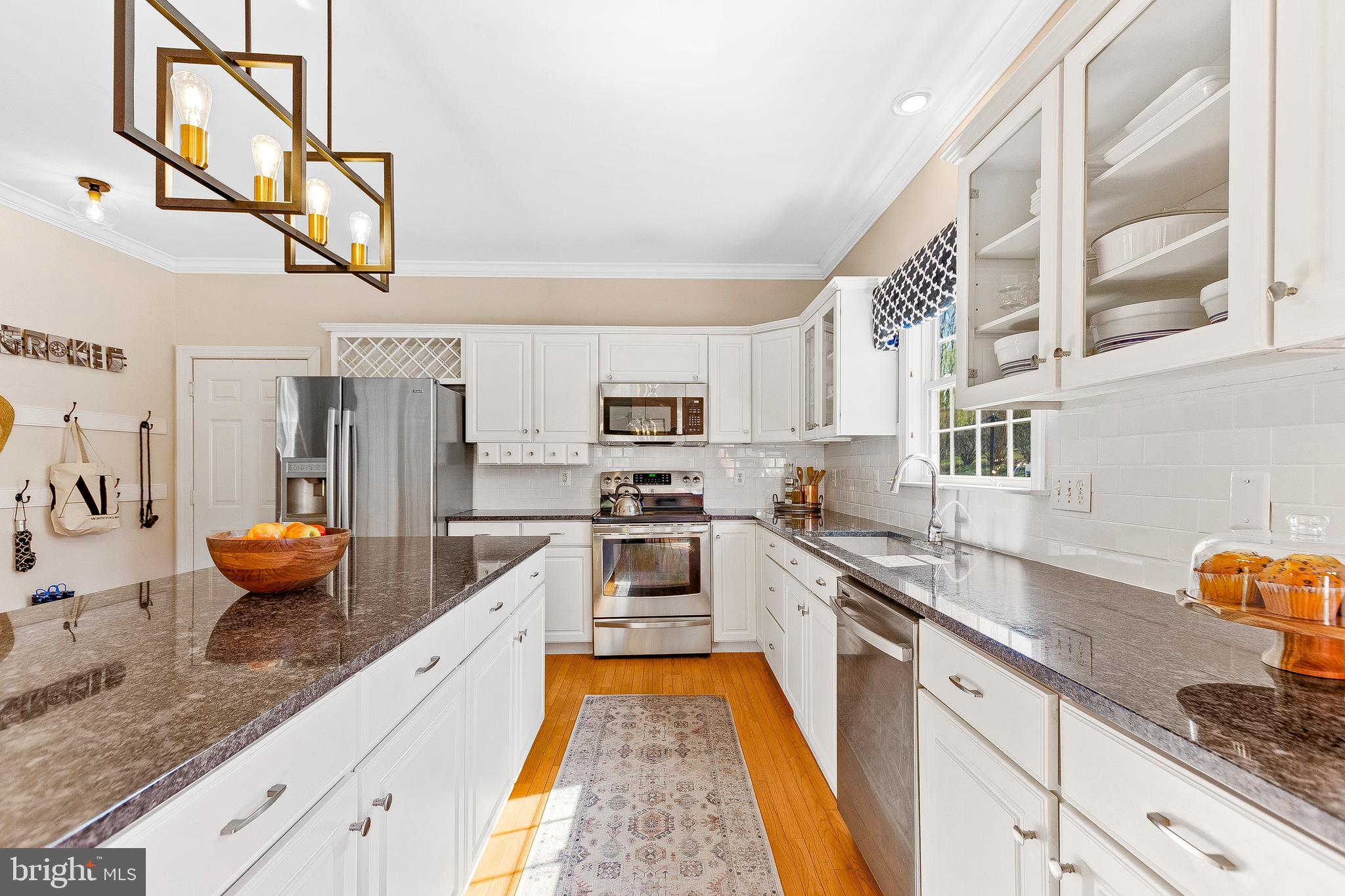 COVE POINT WOODS - Residential