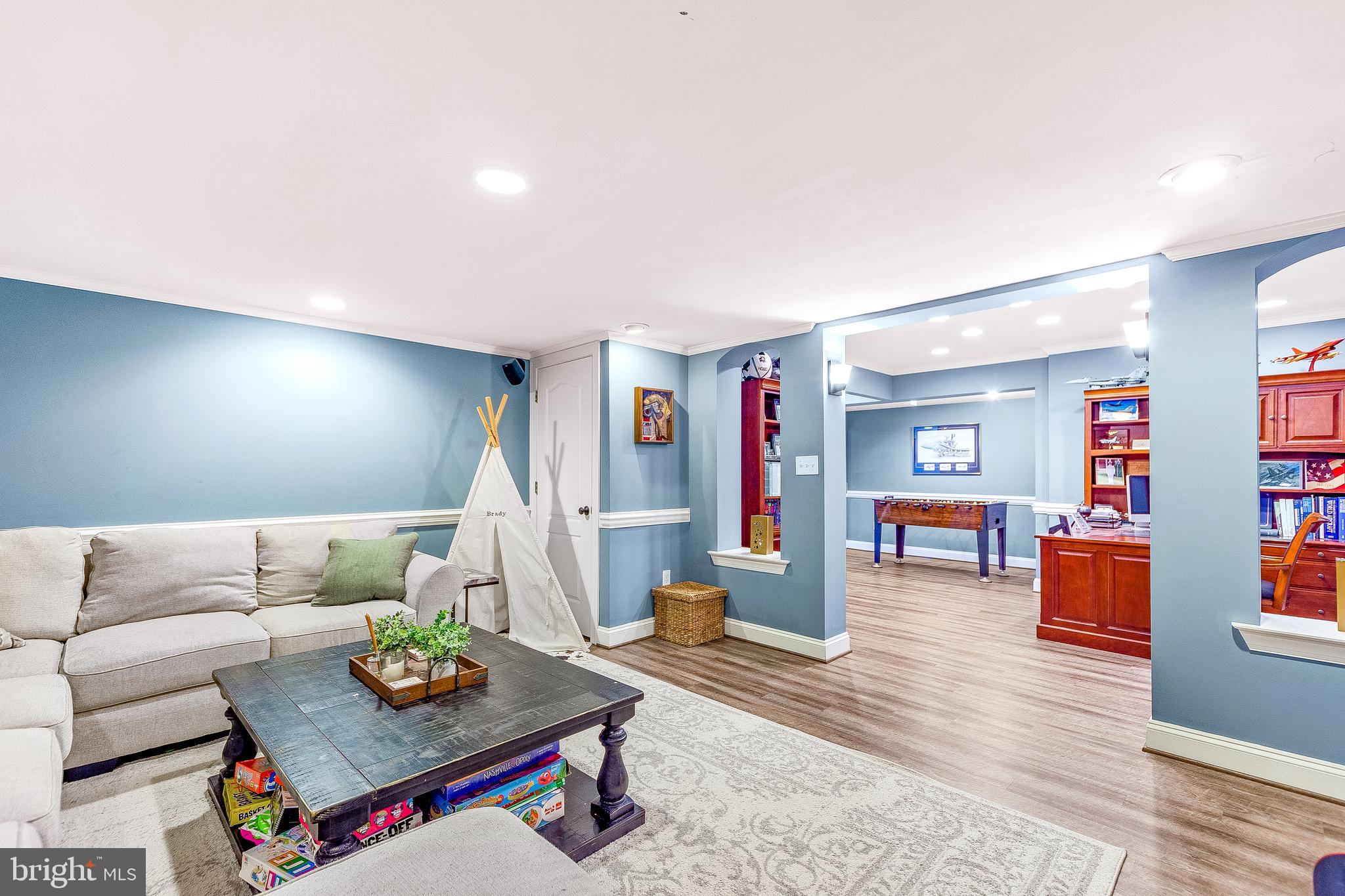 COVE POINT WOODS - Residential