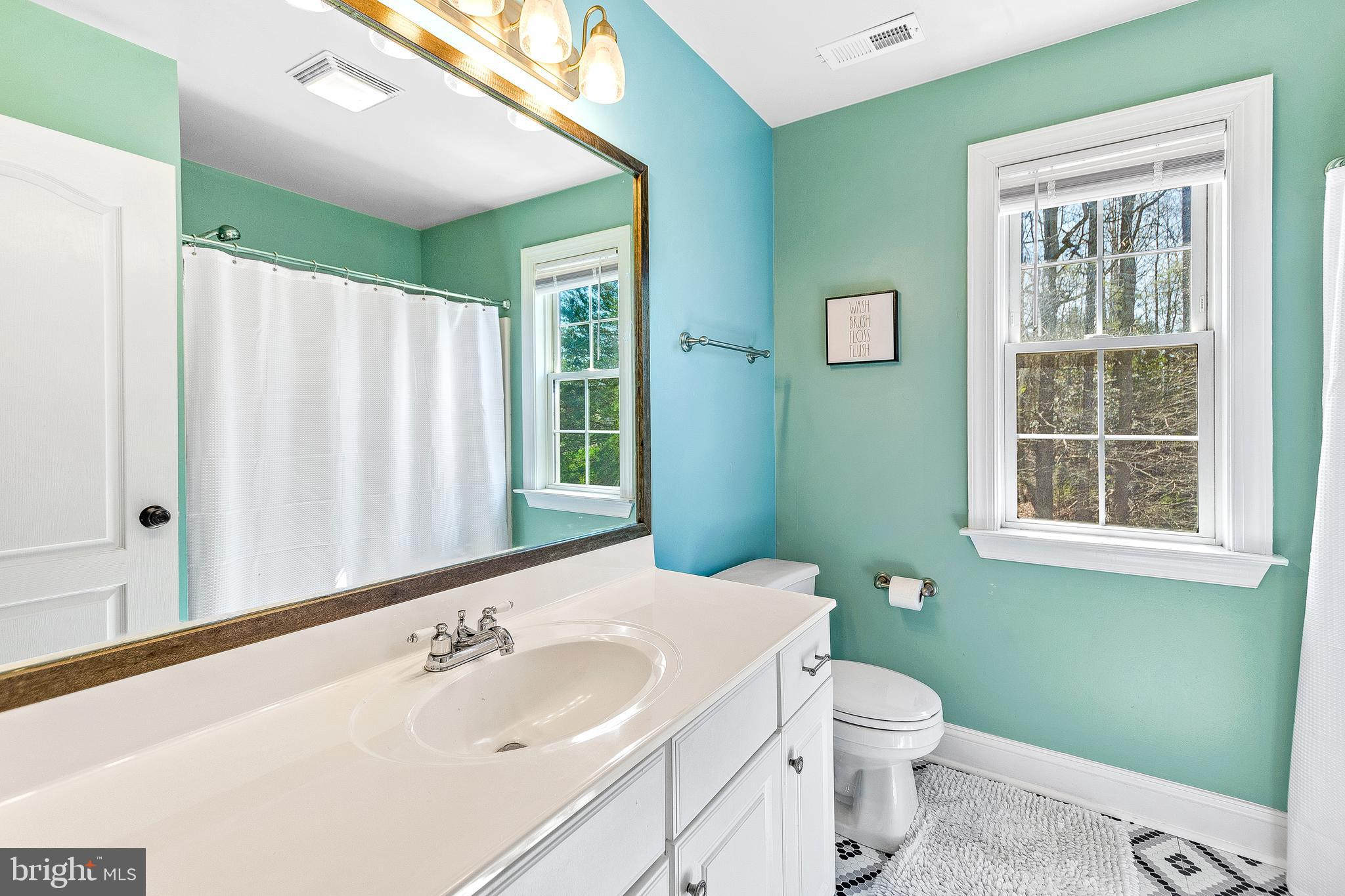 COVE POINT WOODS - Residential