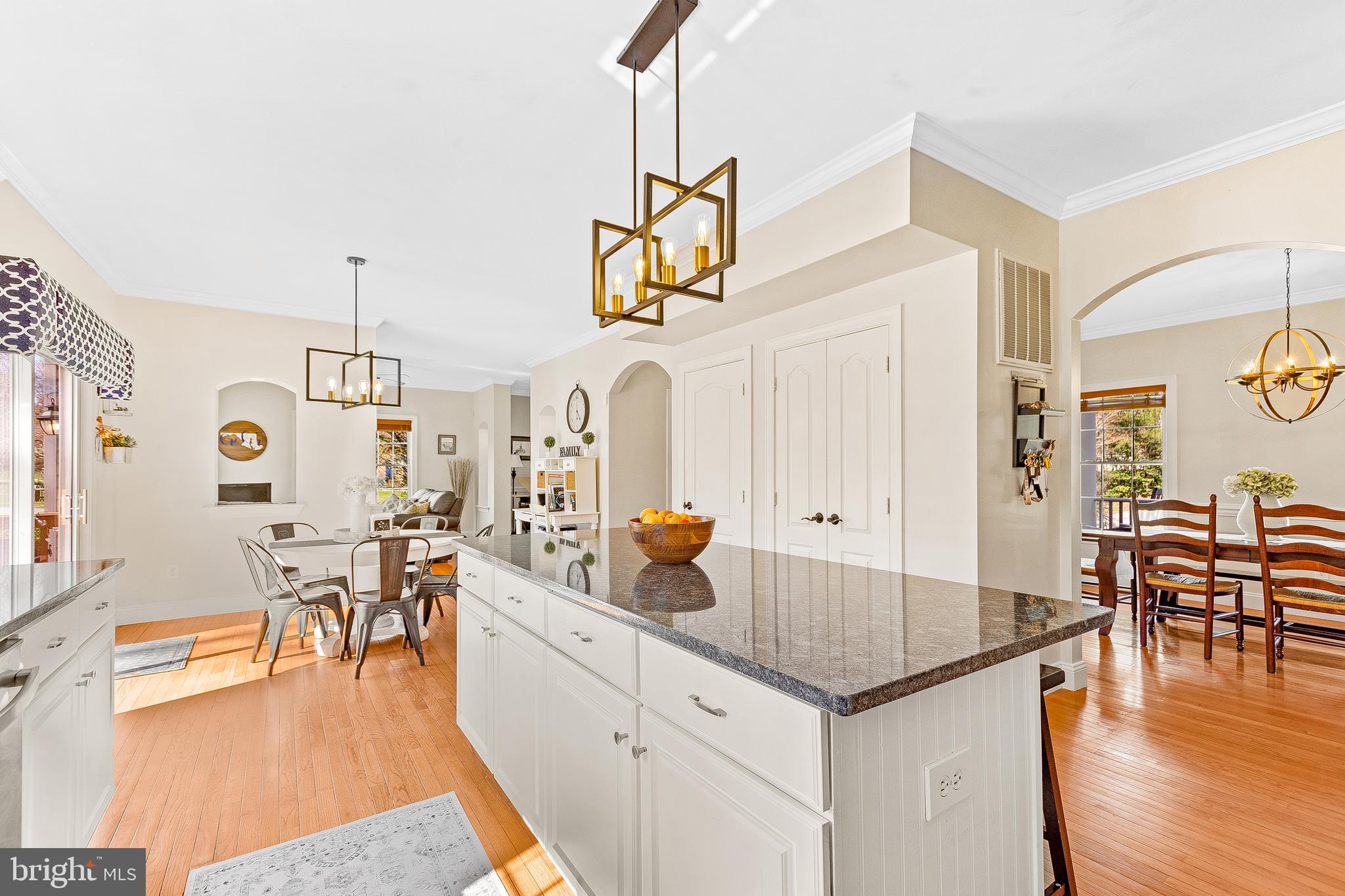 COVE POINT WOODS - Residential