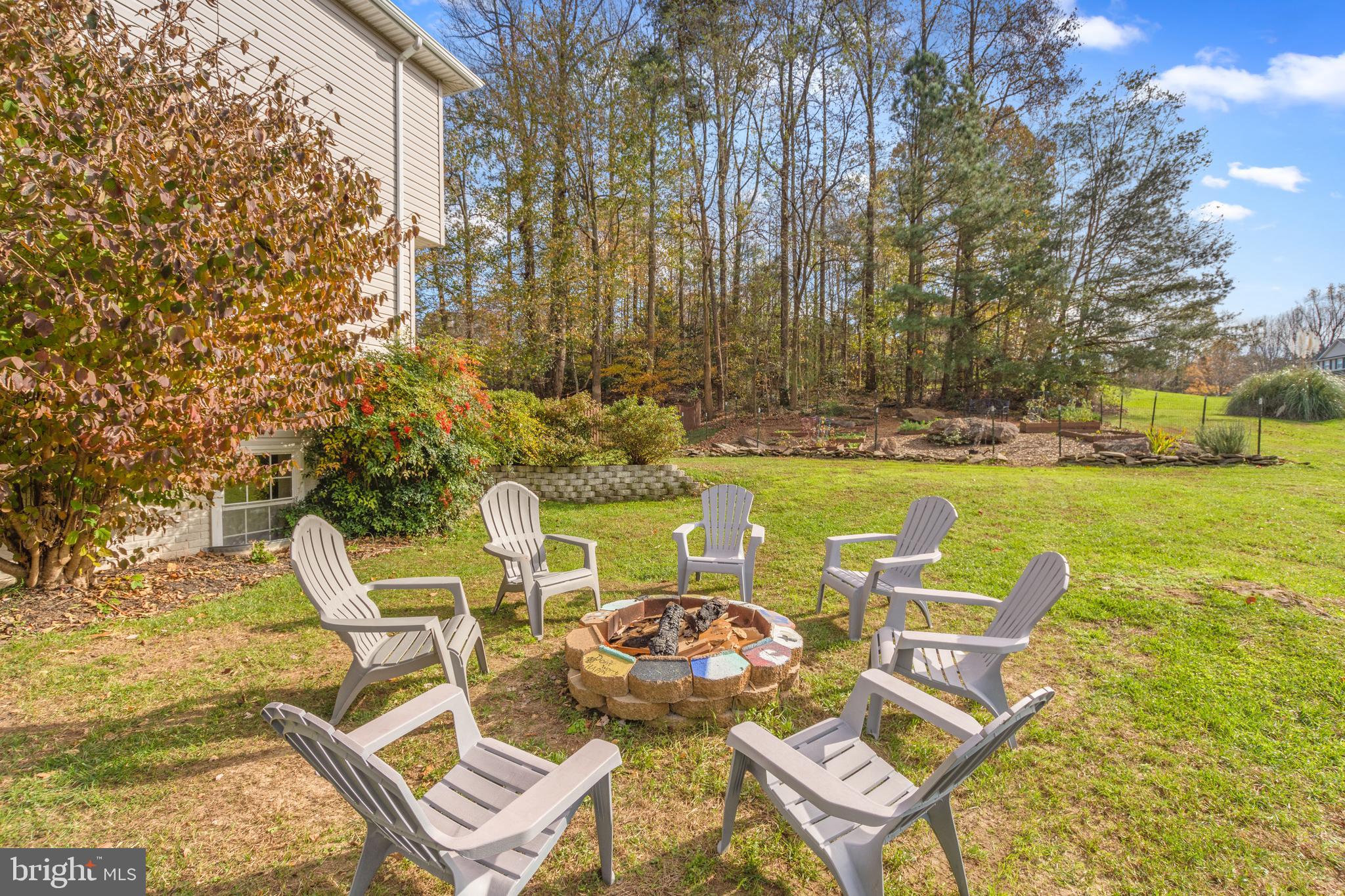 COVE POINT WOODS - Residential