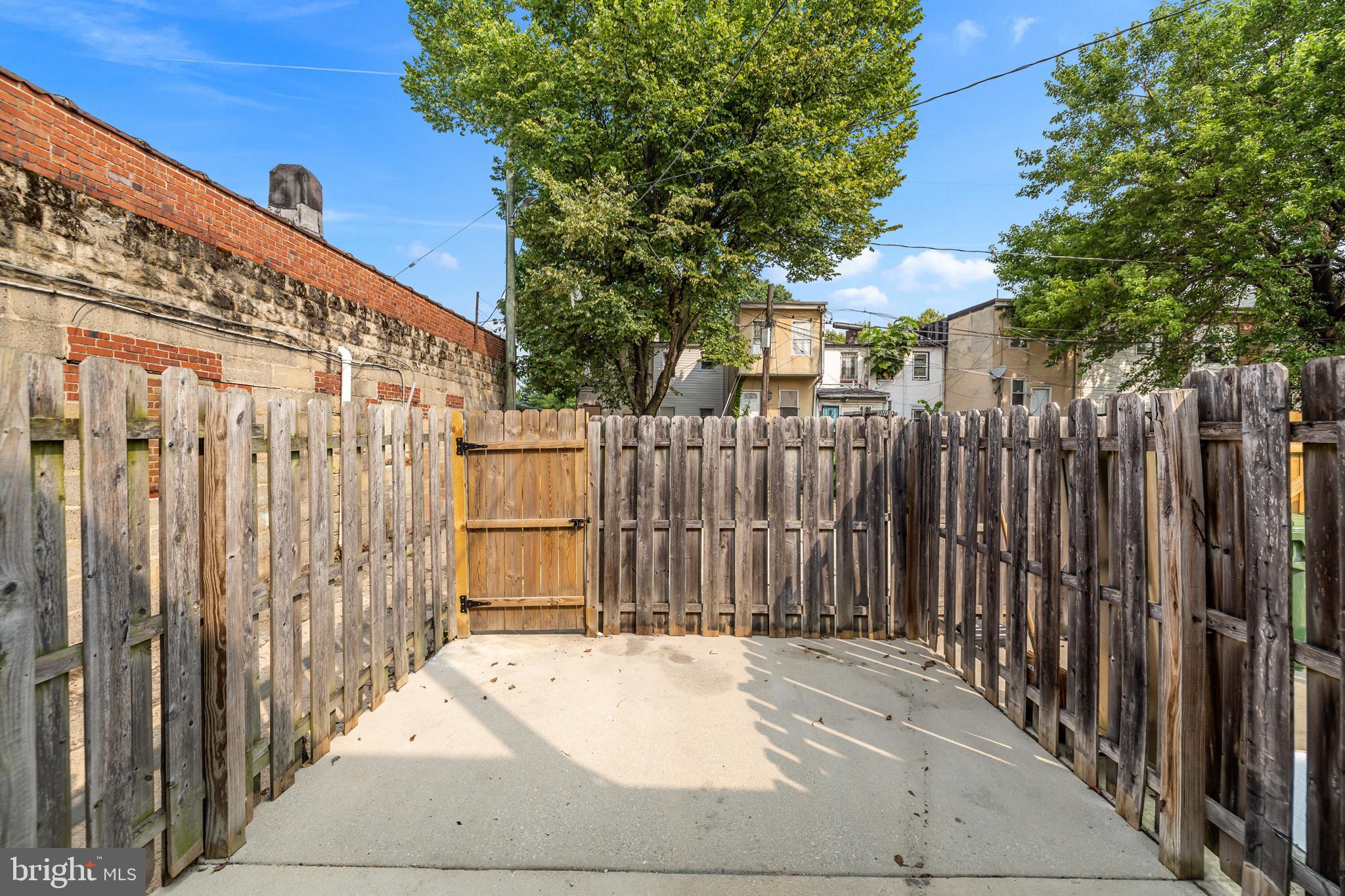 PIGTOWN HISTORIC DISTRICT - Residential Lease