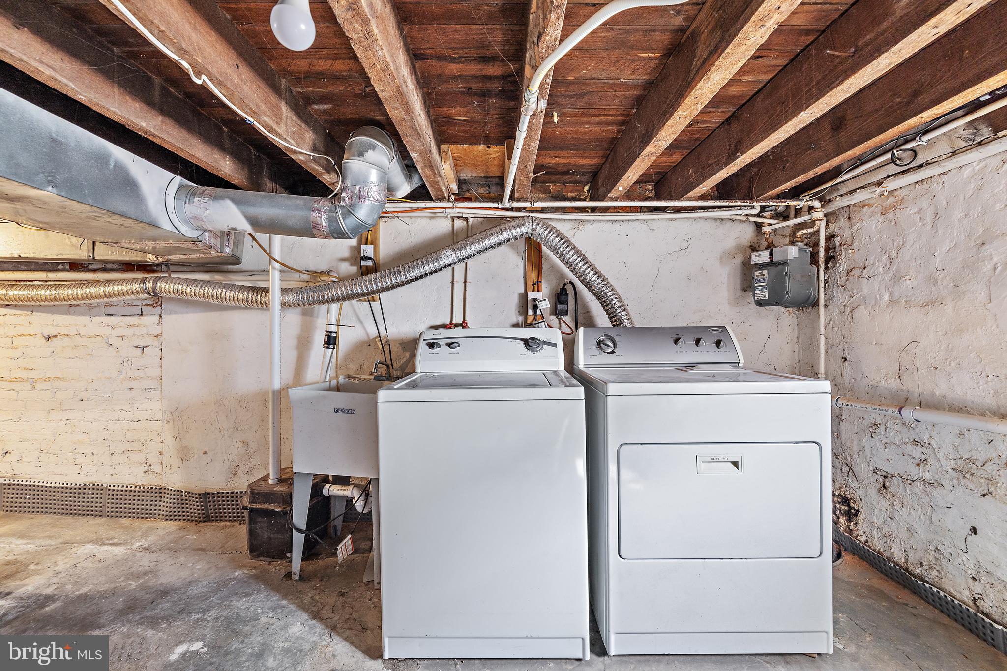 PIGTOWN HISTORIC DISTRICT - Residential Lease