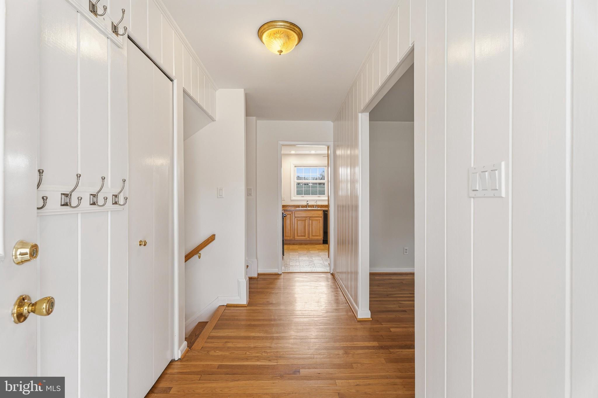 YORK MANOR - Residential