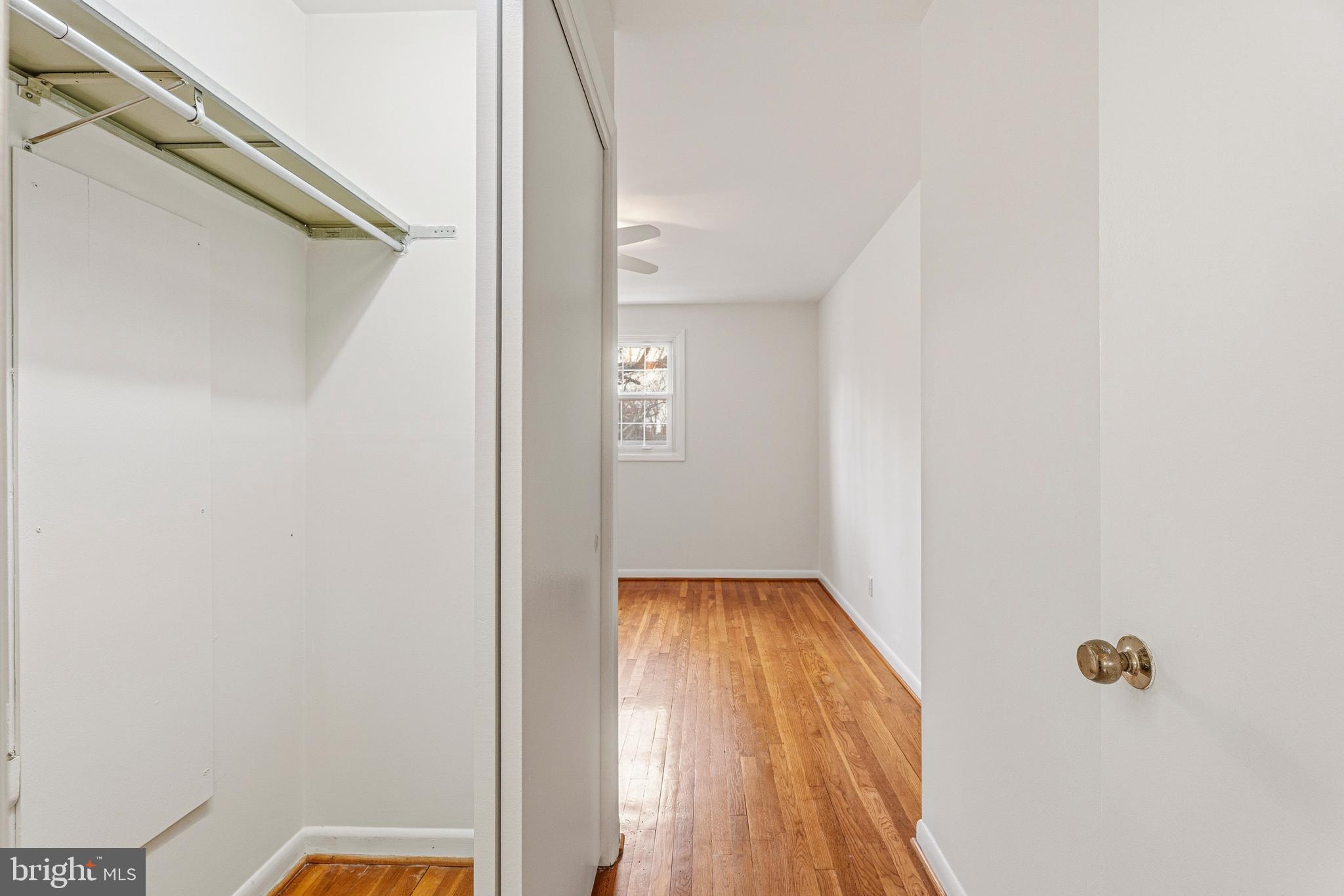 YORK MANOR - Residential