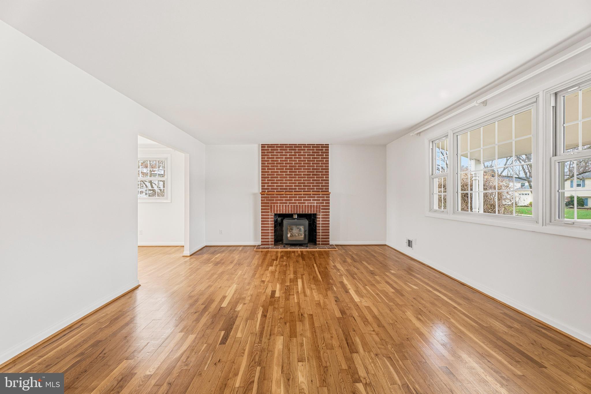 YORK MANOR - Residential