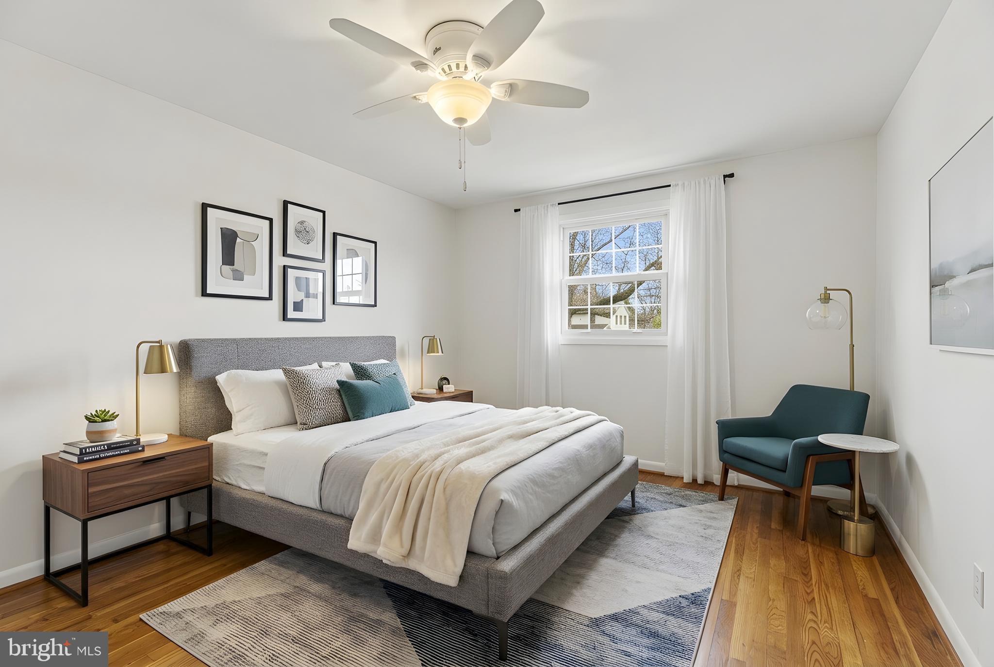 YORK MANOR - Residential