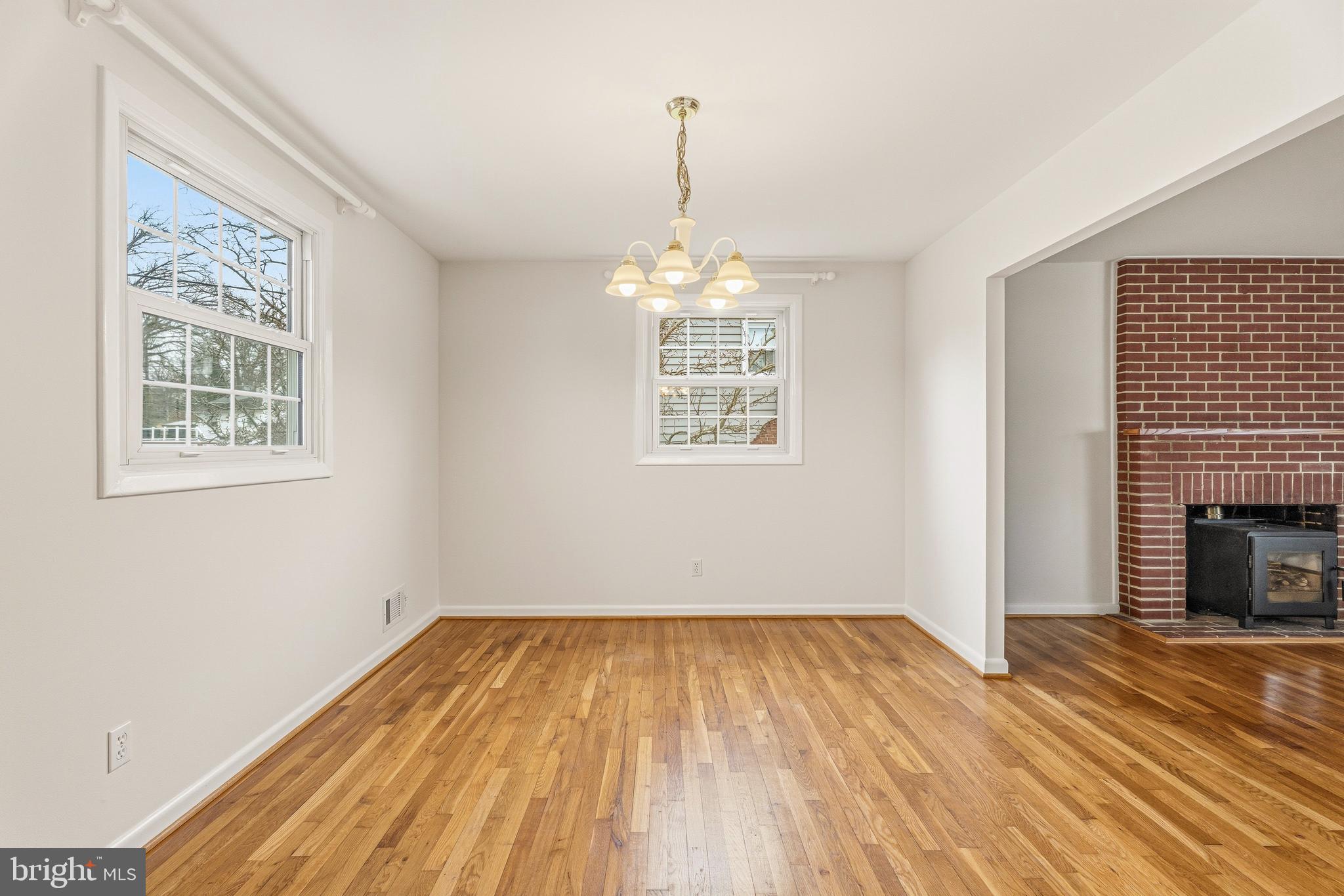 YORK MANOR - Residential