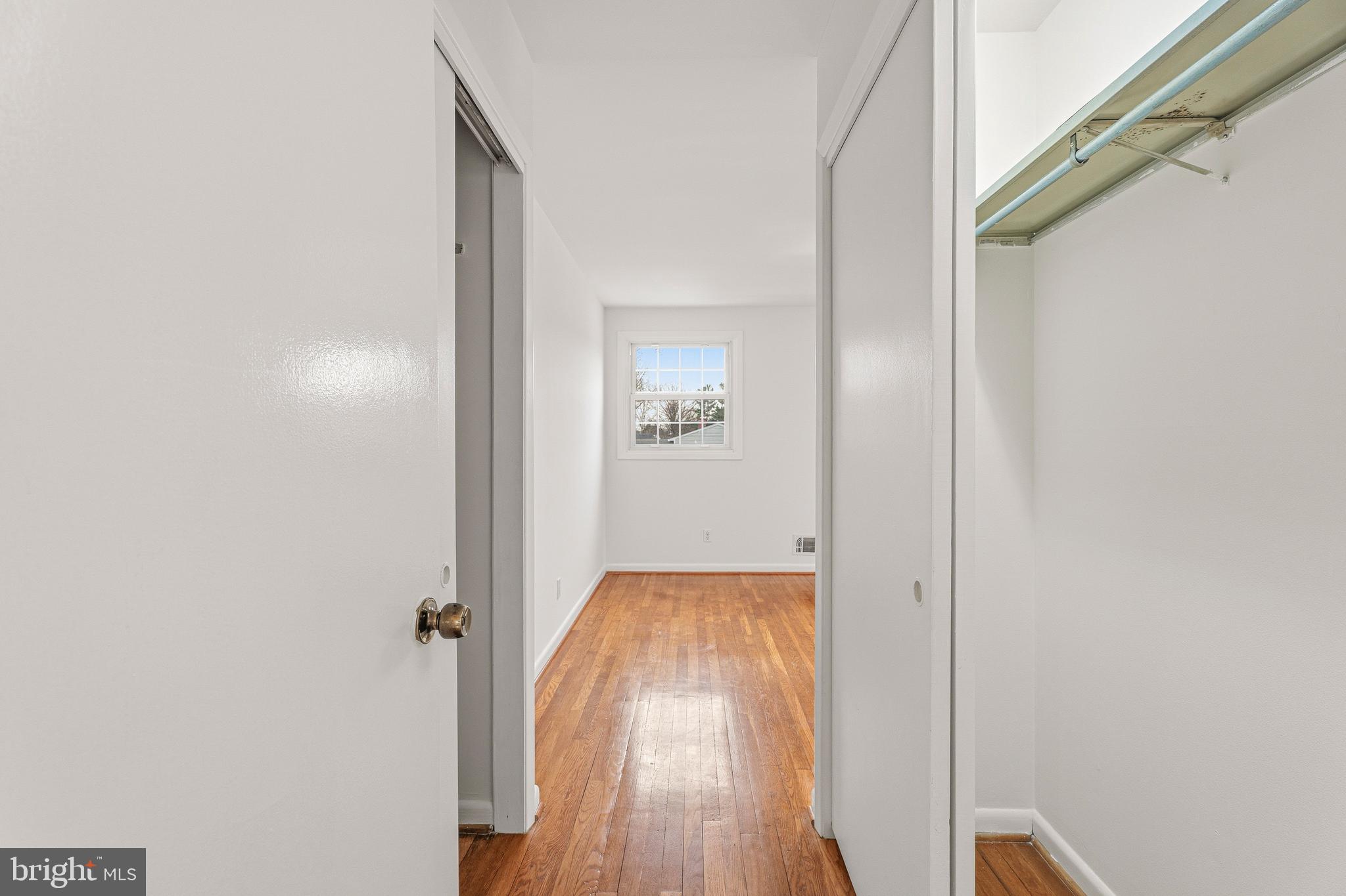 YORK MANOR - Residential