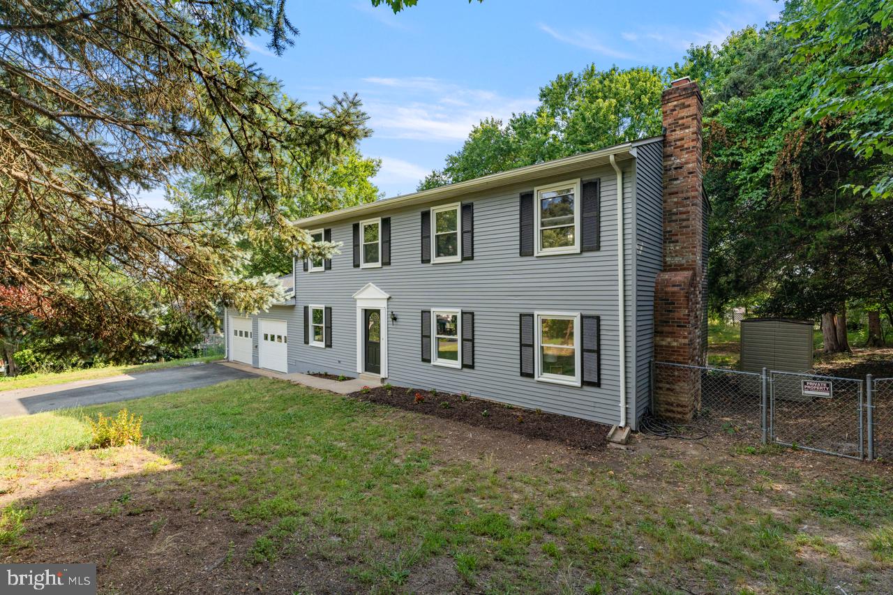 THE MEADOWS - Residential Lease