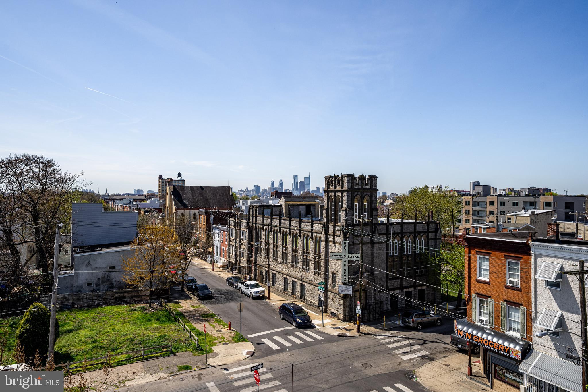 NORRIS SQUARE - Residential Lease