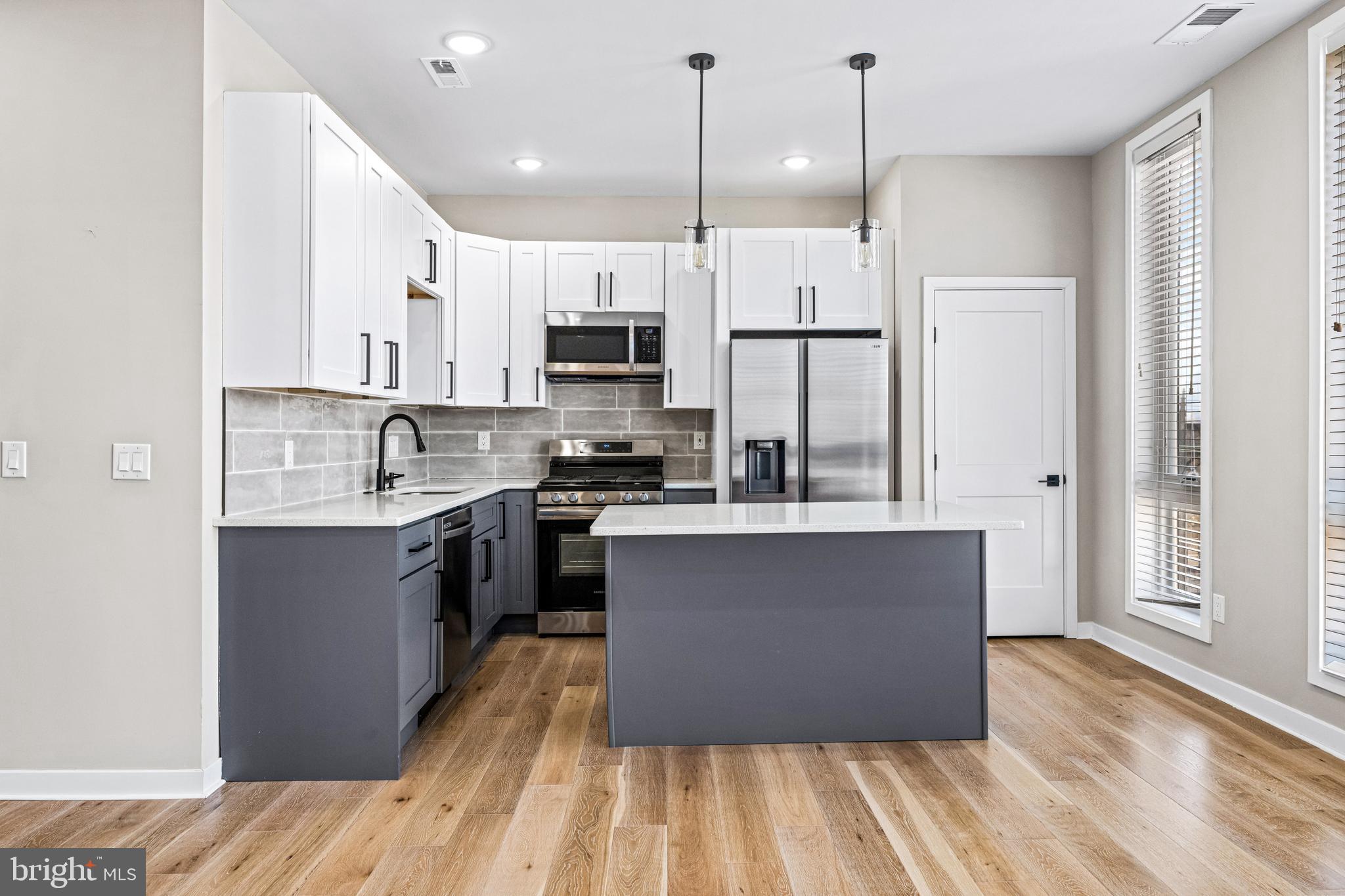 NORRIS SQUARE - Residential Lease