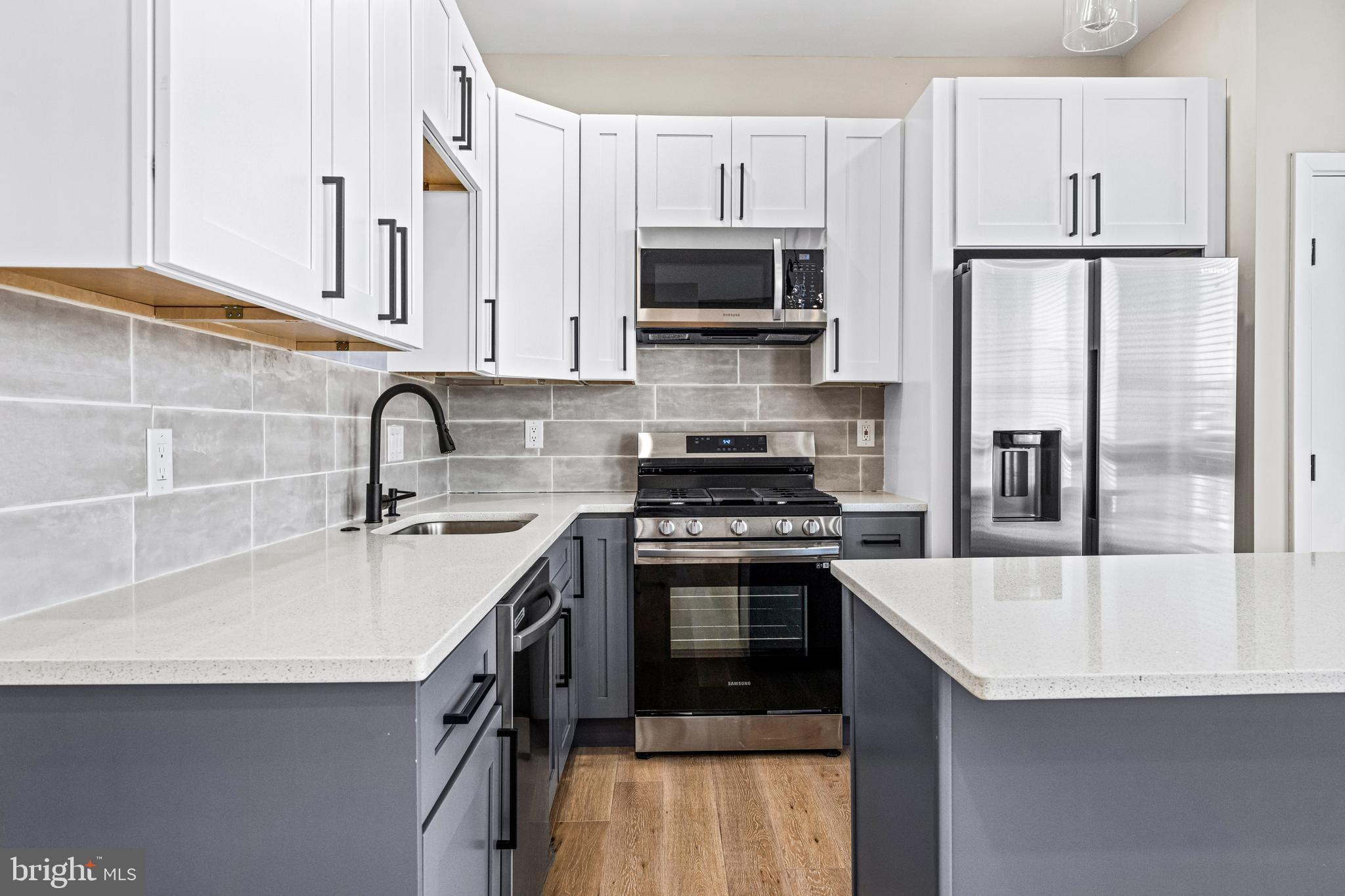 NORRIS SQUARE - Residential Lease