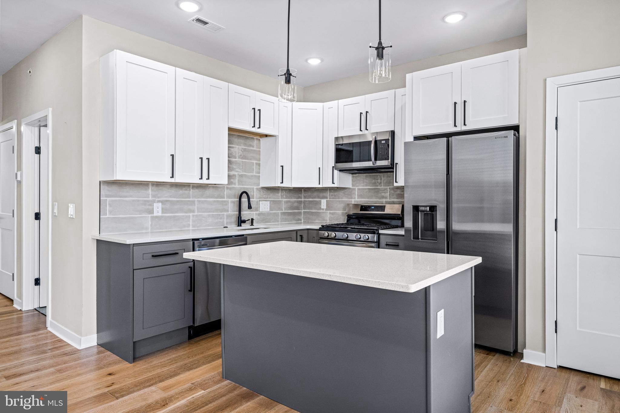 NORRIS SQUARE - Residential Lease