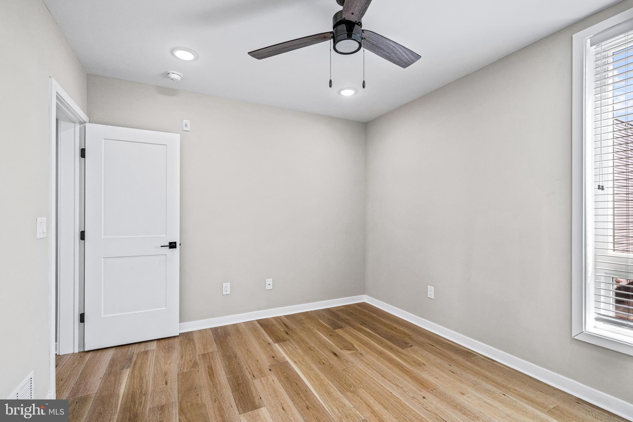 NORRIS SQUARE - Residential Lease