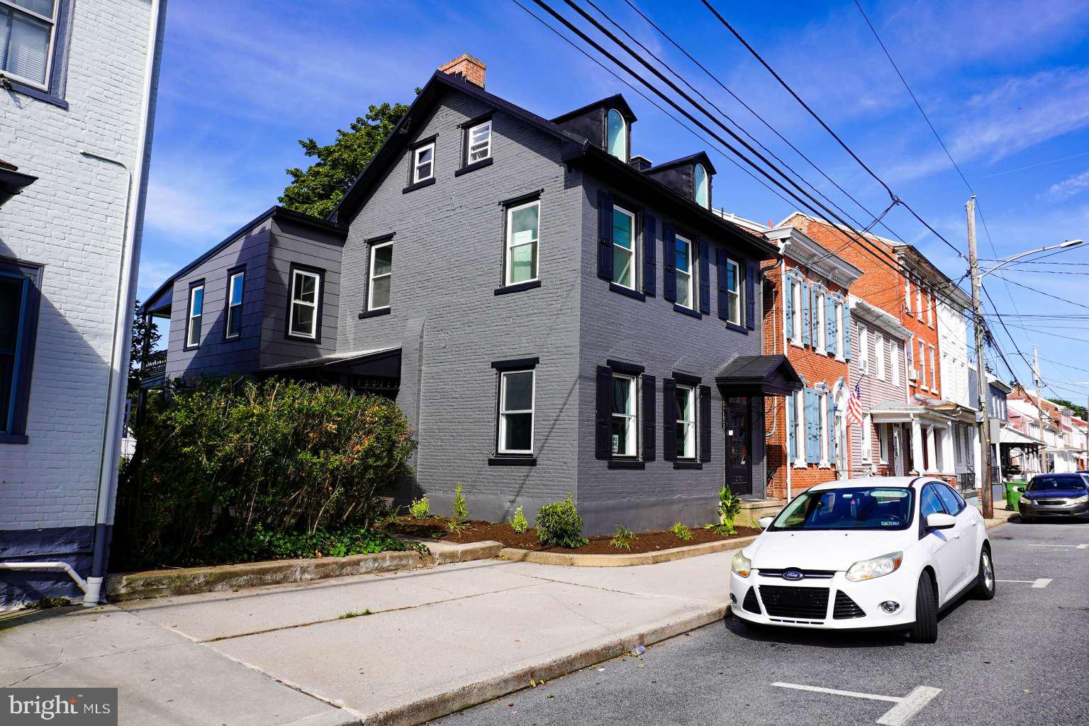218 N MAIN STREET