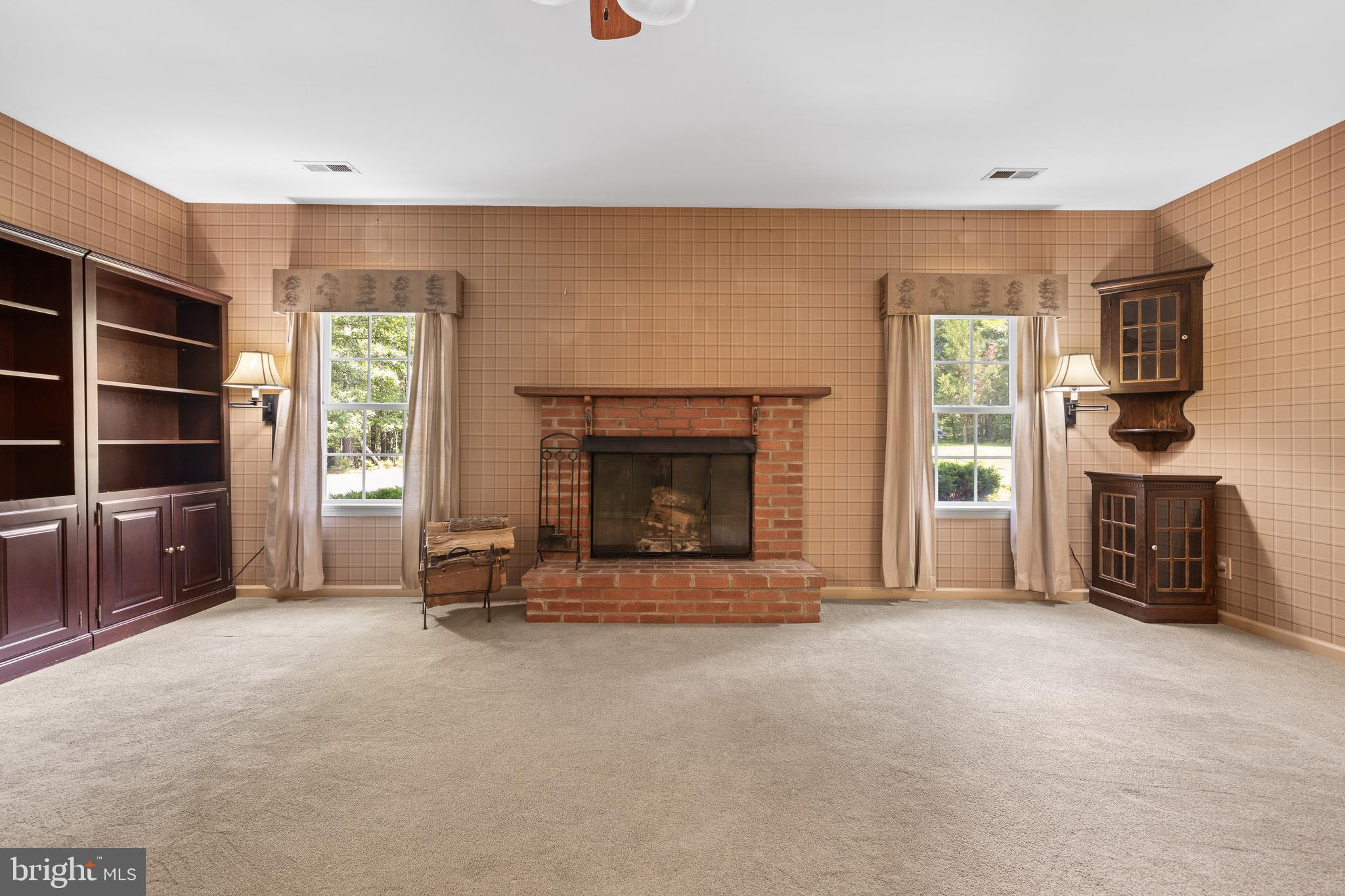 ASHLEIGH - Residential