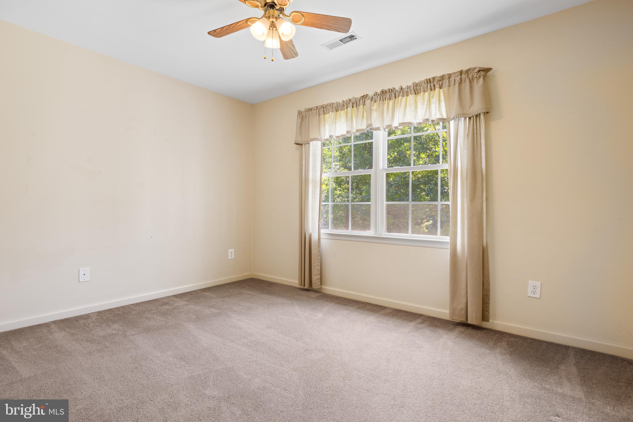 ASHLEIGH - Residential