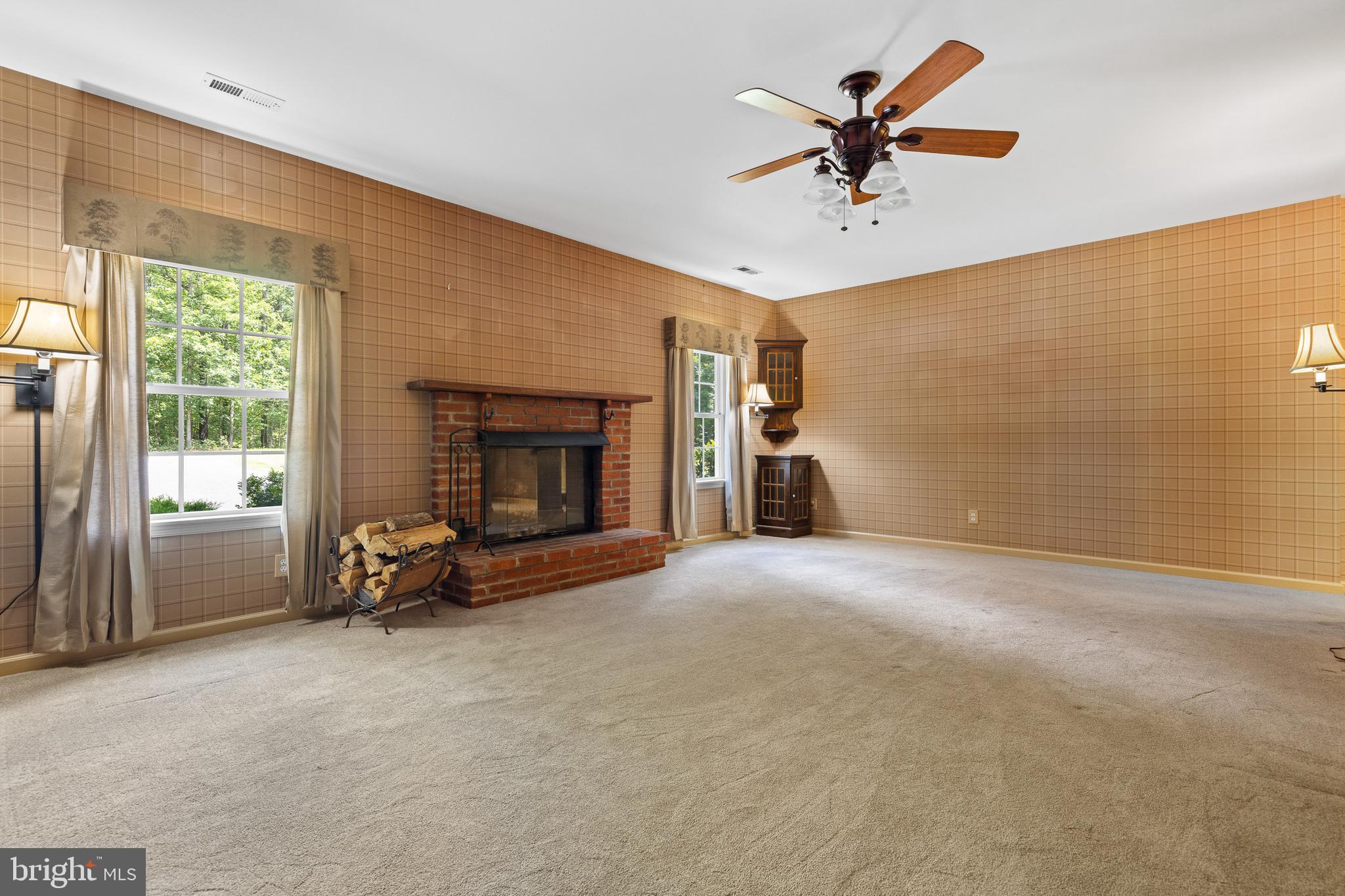 ASHLEIGH - Residential