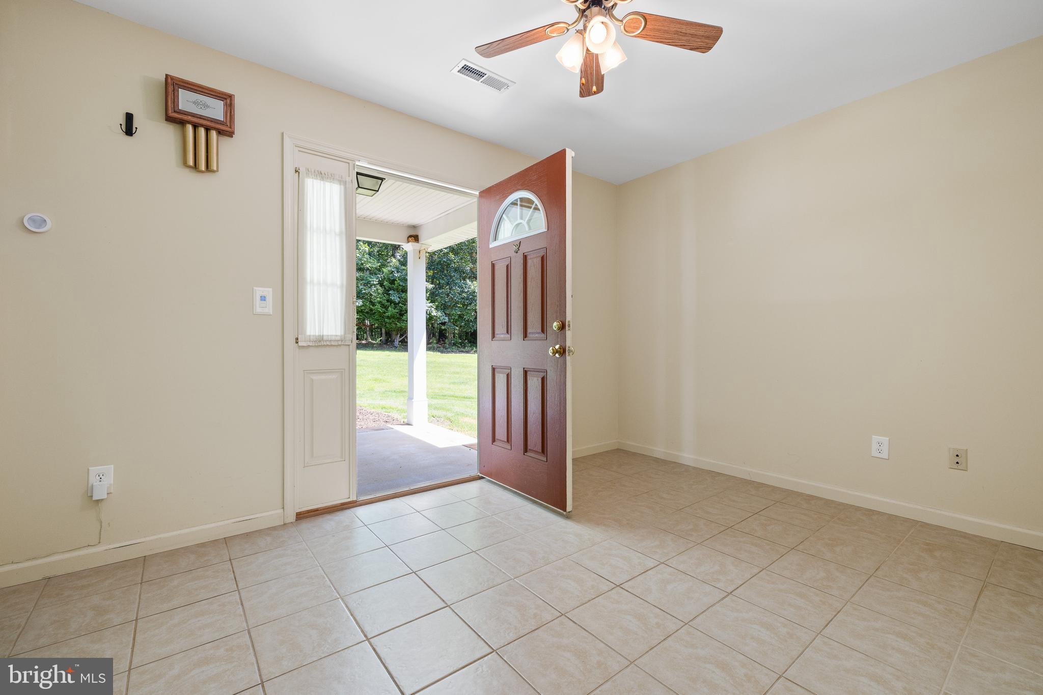 ASHLEIGH - Residential