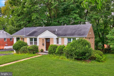 Homes For Rent - 2722 Woodley Place<br/> FALLS CHURCH, VA 22046