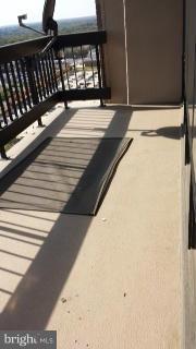 SKYLINE PLAZA - Residential