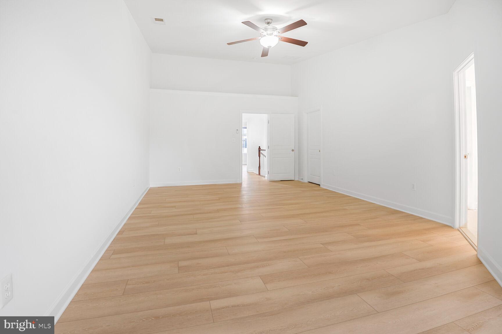 LITTLE RIVER COMMONS - Residential Lease