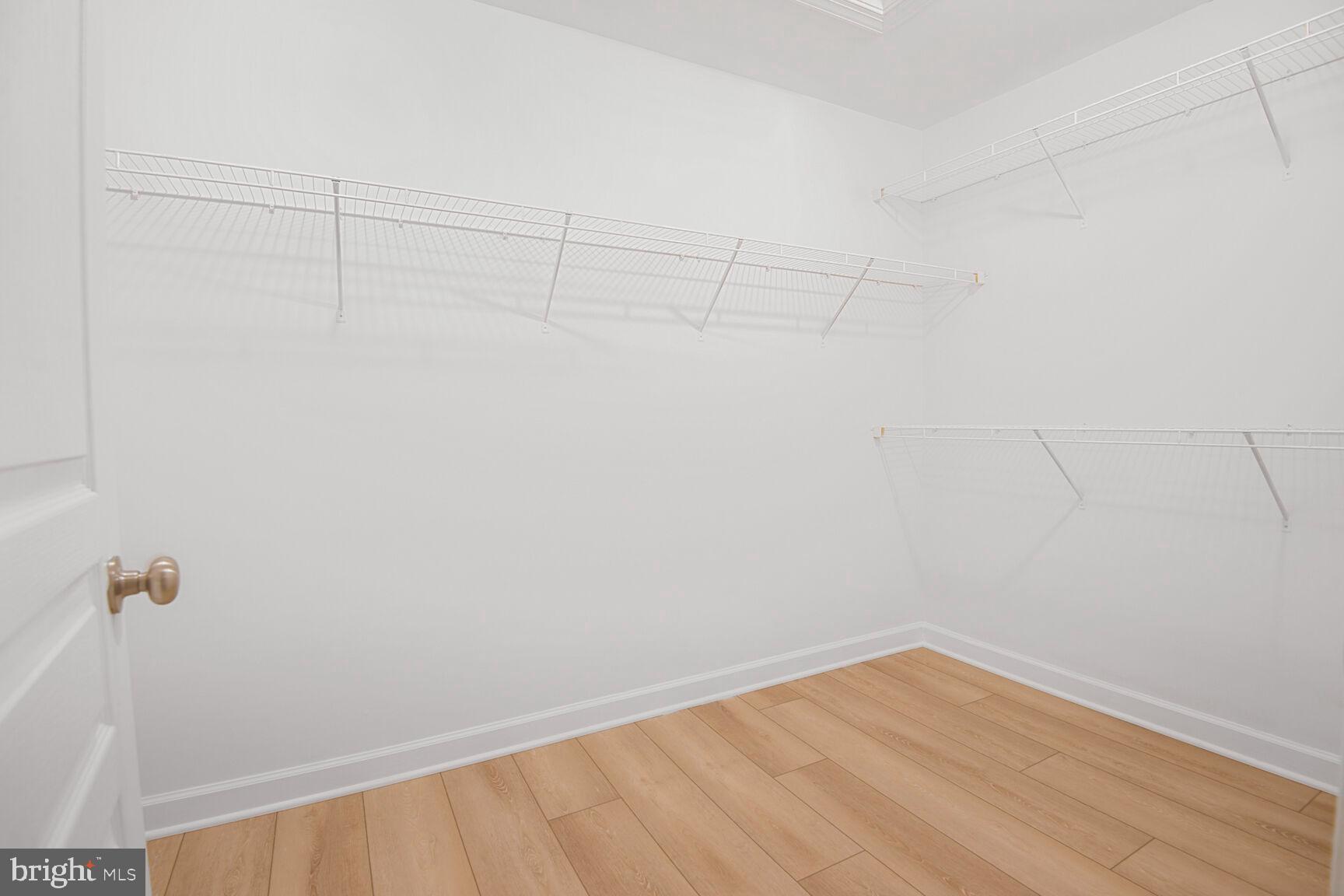 LITTLE RIVER COMMONS - Residential Lease