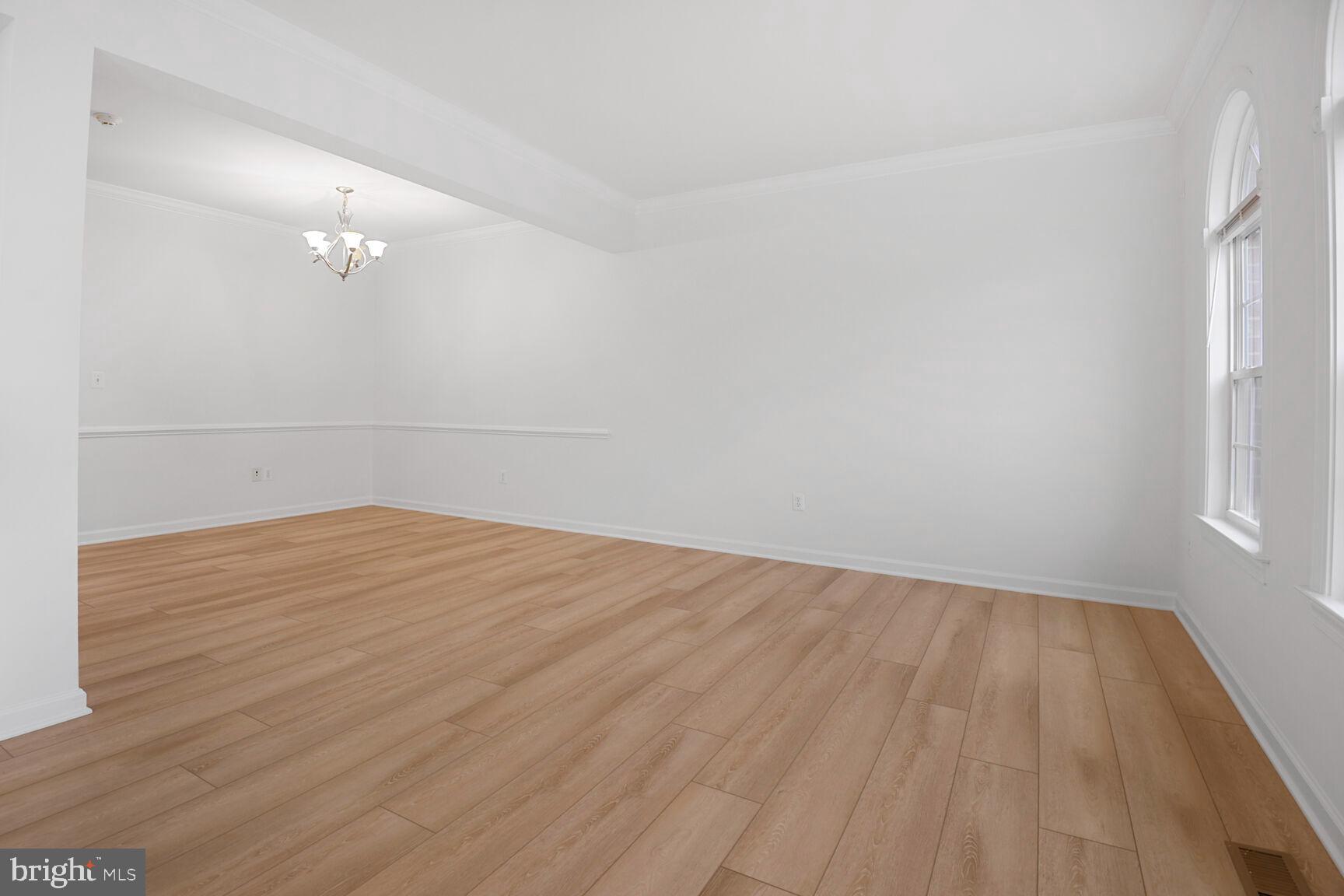 LITTLE RIVER COMMONS - Residential Lease