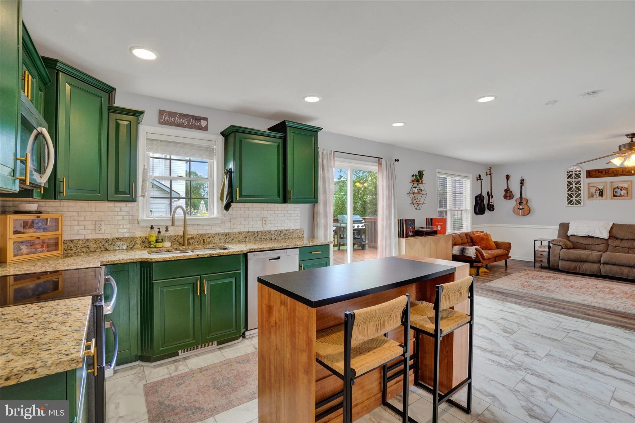 2152 RILLIAN LANE