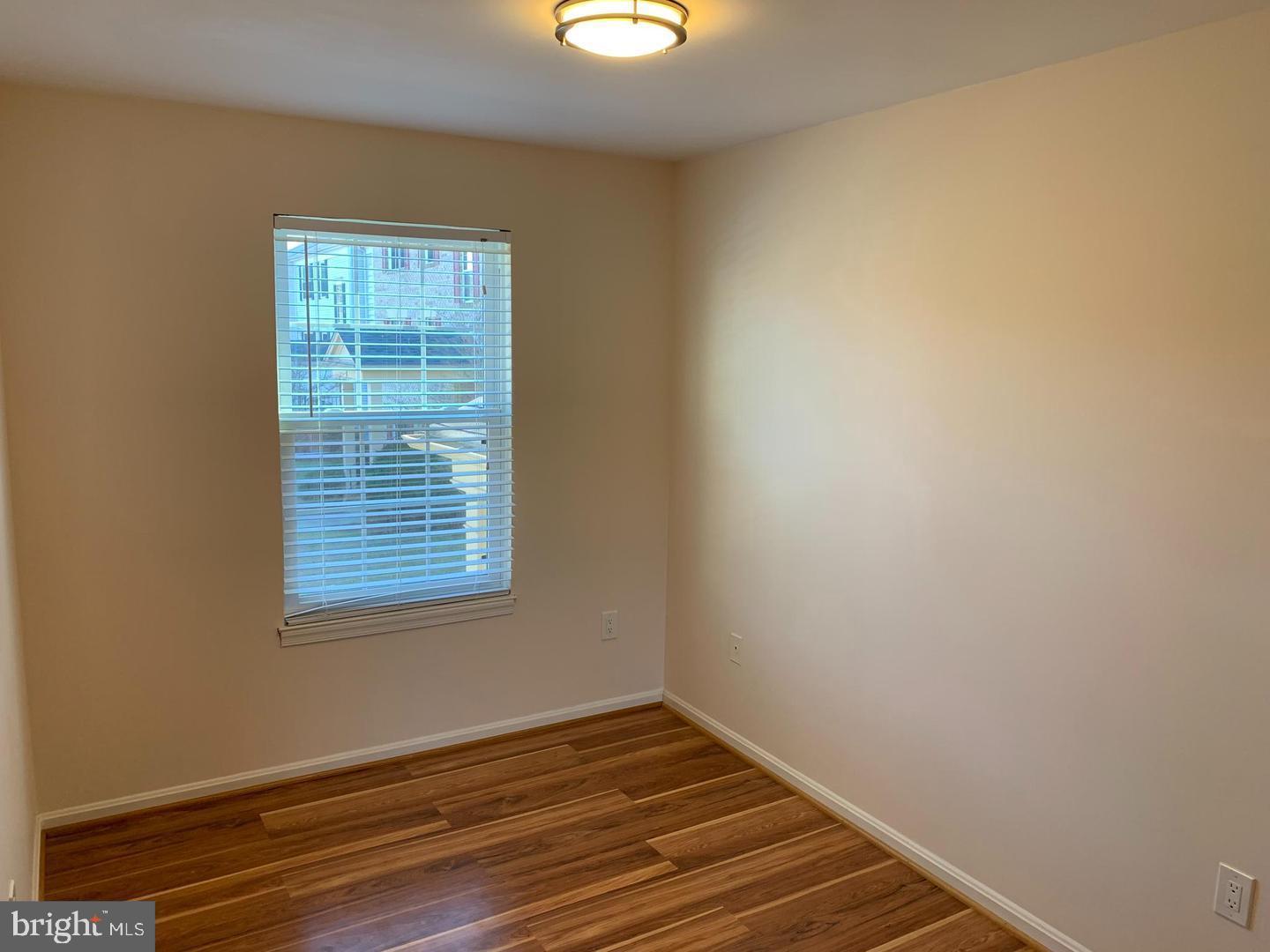LONGMEAD CROSSING - Residential