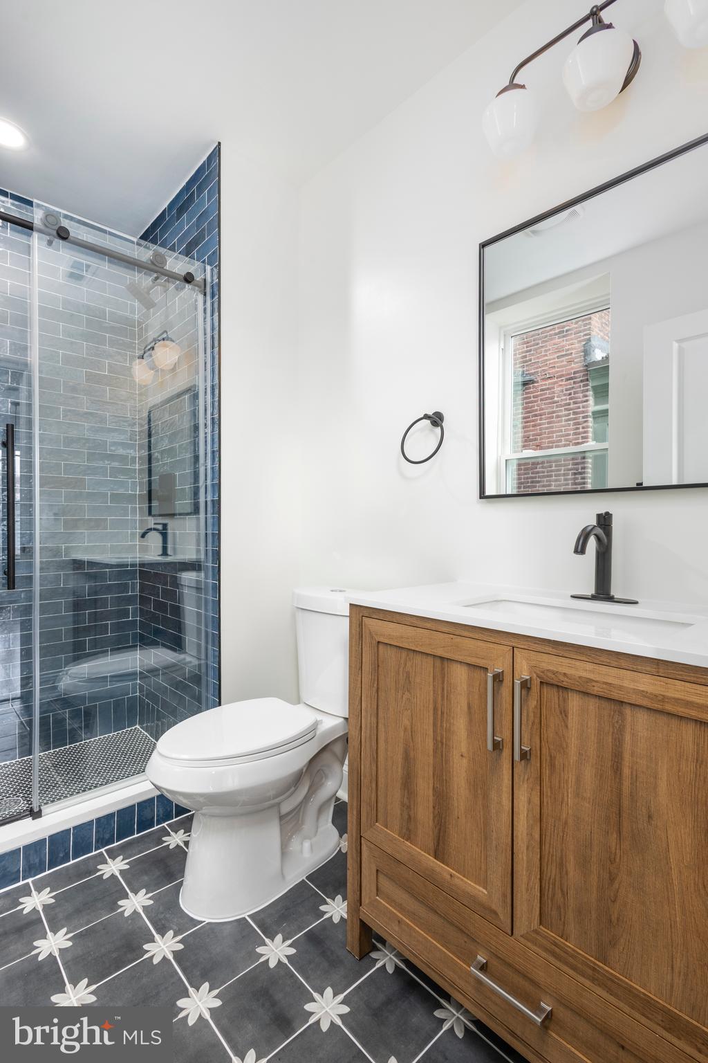 STRAWBERRY MANSION - Residential