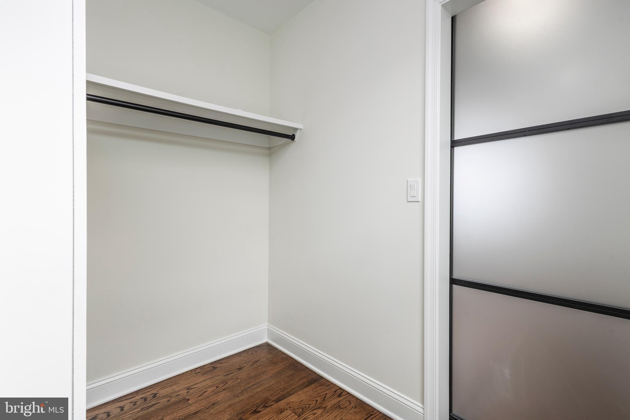 STRAWBERRY MANSION - Residential