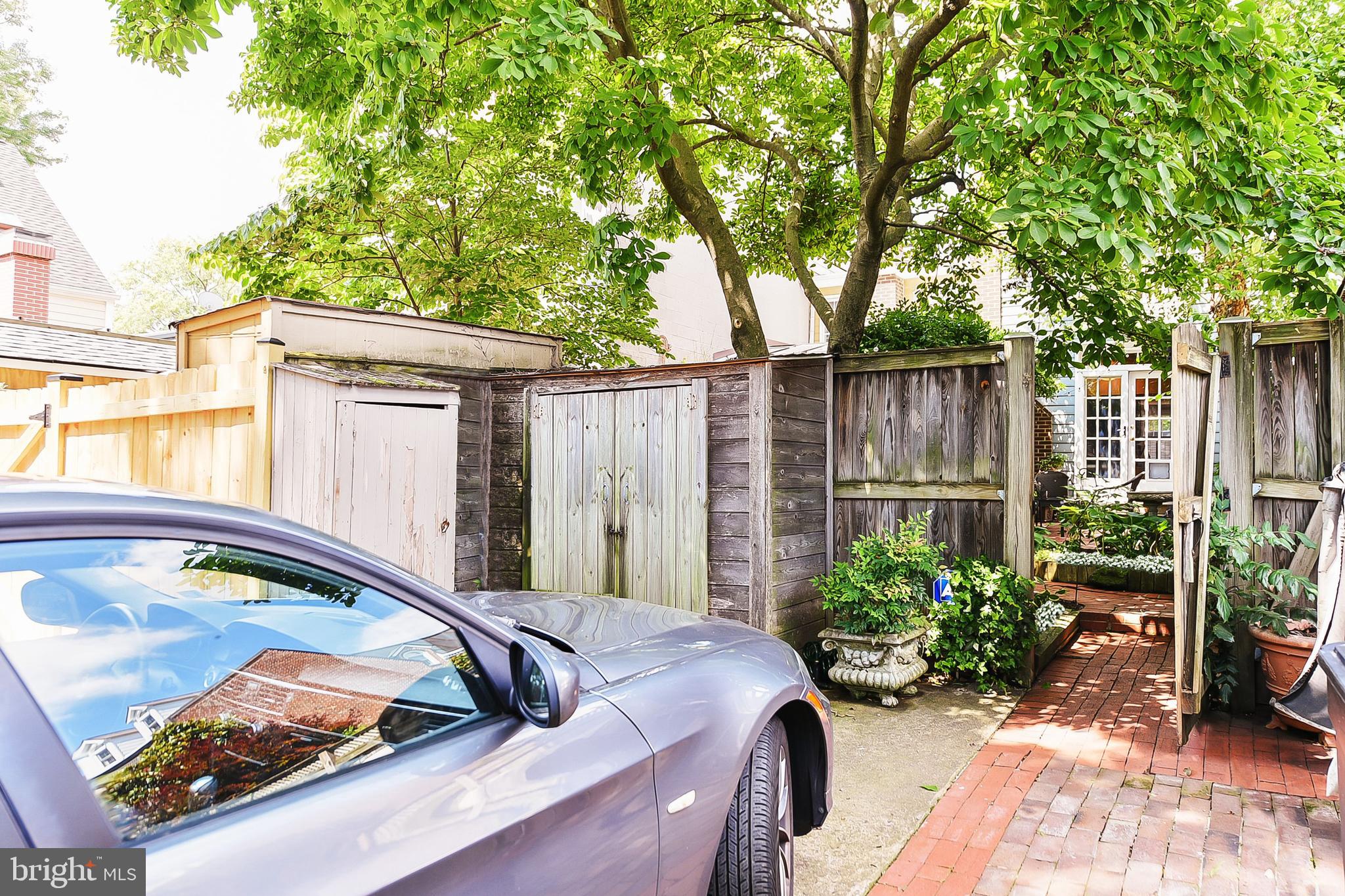 OLD TOWN - Residential