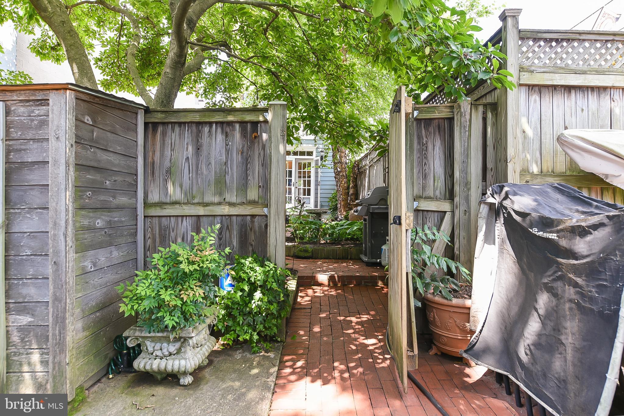 OLD TOWN - Residential