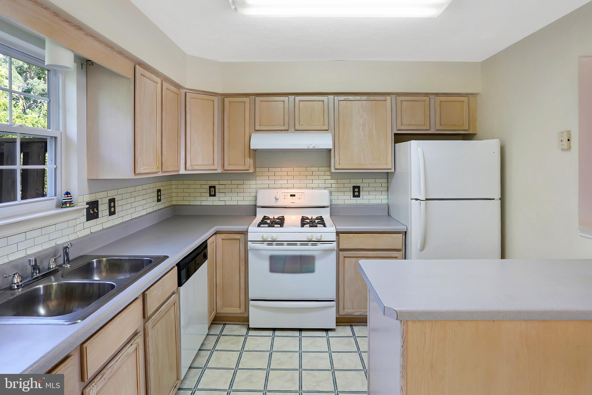 COPPERFIELD - Residential Lease